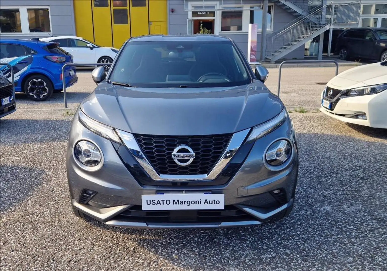 Nissan Juke 1.0 dig-t Business 114cv Grigio - 2