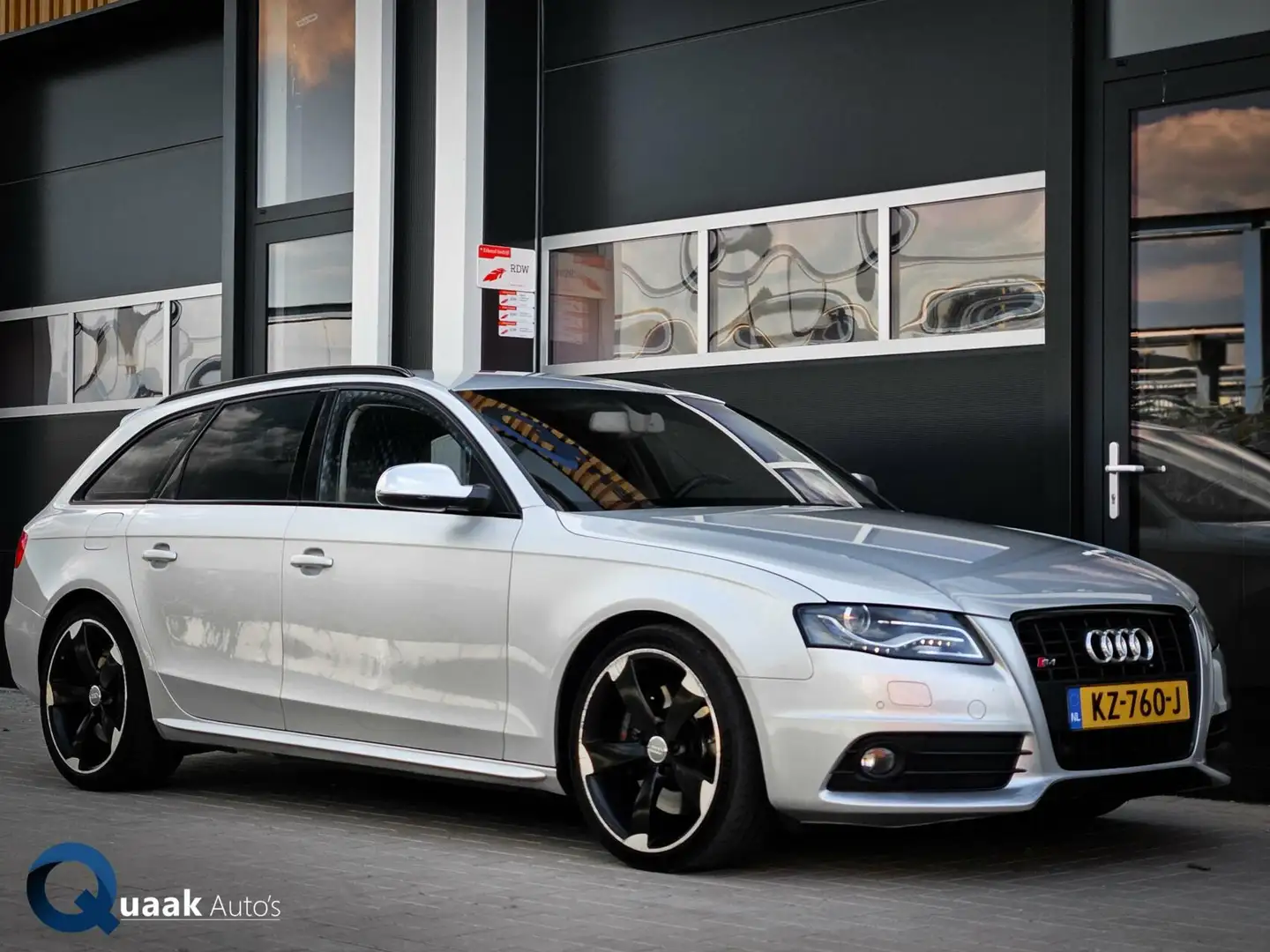 Audi S4 Avant 3.0 TFSI Quattro 334PK | XENON | 19" ROTORS Grey - 1