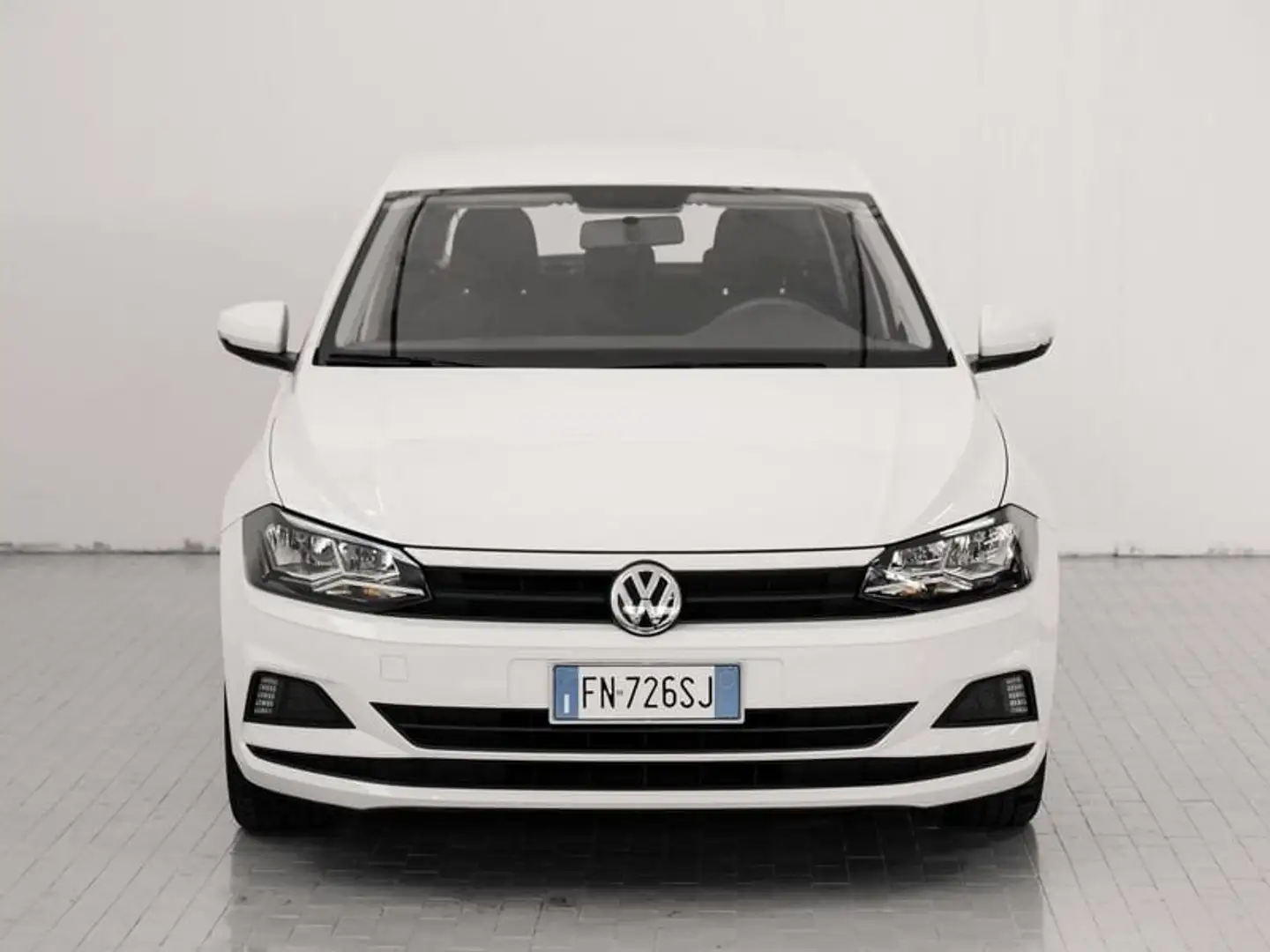 Volkswagen Polo 1.0 MPI 5p. Trendline BlueMotion Technology Weiß - 2