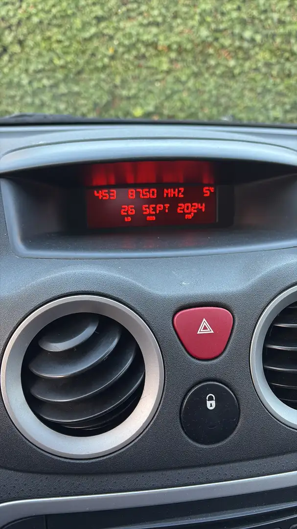 Citroen C3 Pluriel 1.6i 16v Sensodrive - 1