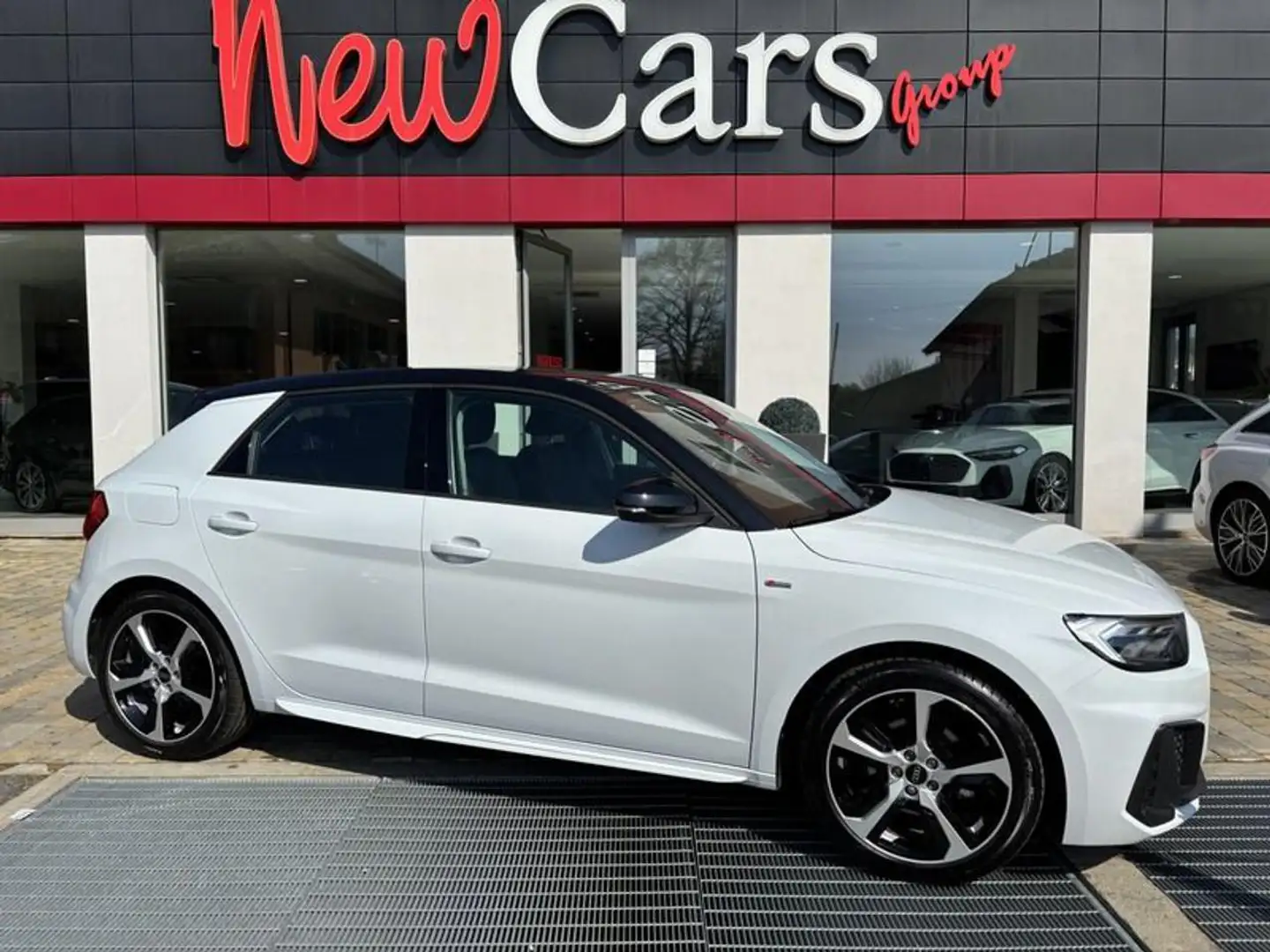 Audi A1 SPB 30 TFSI S line edition LED-APP CONNECT Bianco - 1