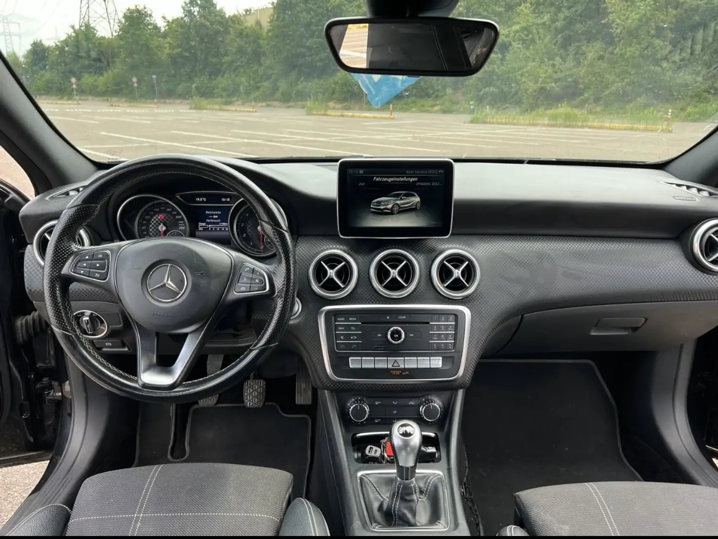 Mercedes-Benz A 180 A 180 BlueEfficiency (176.042) Nero - 2