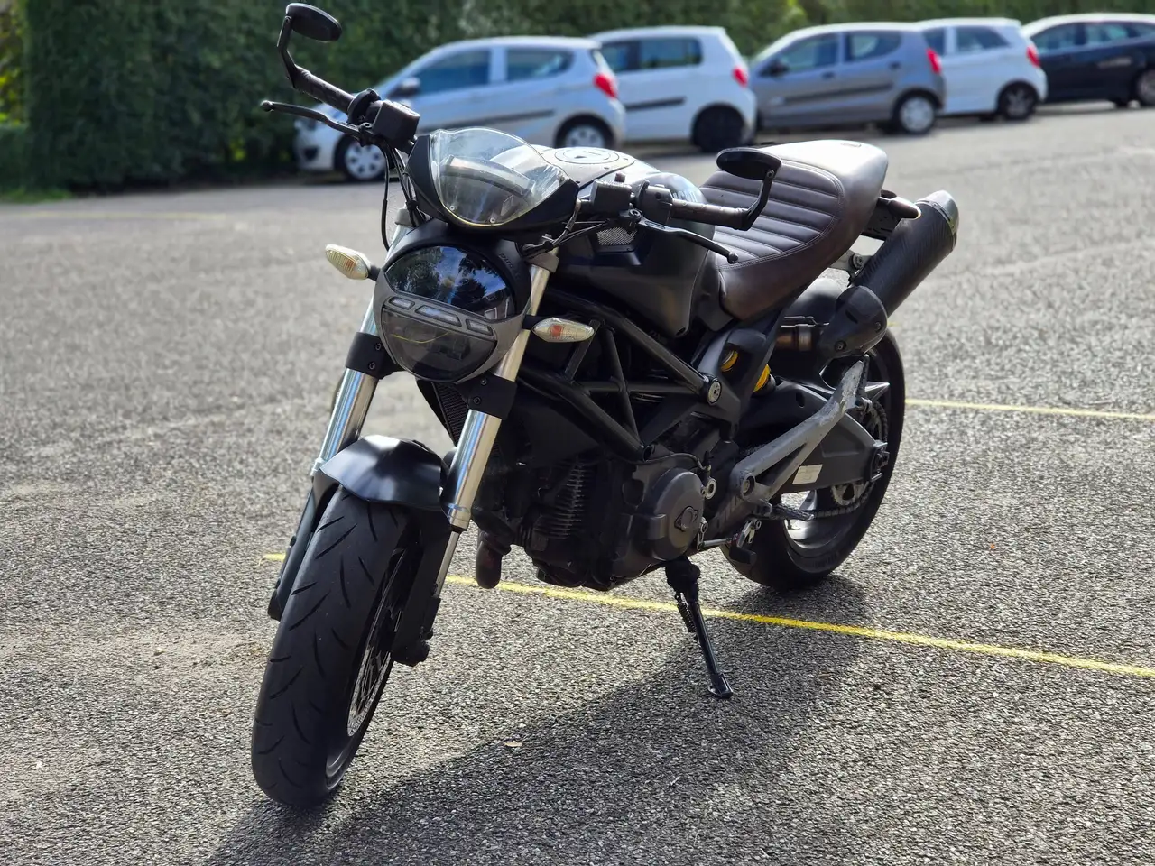 Ducati Monster 696