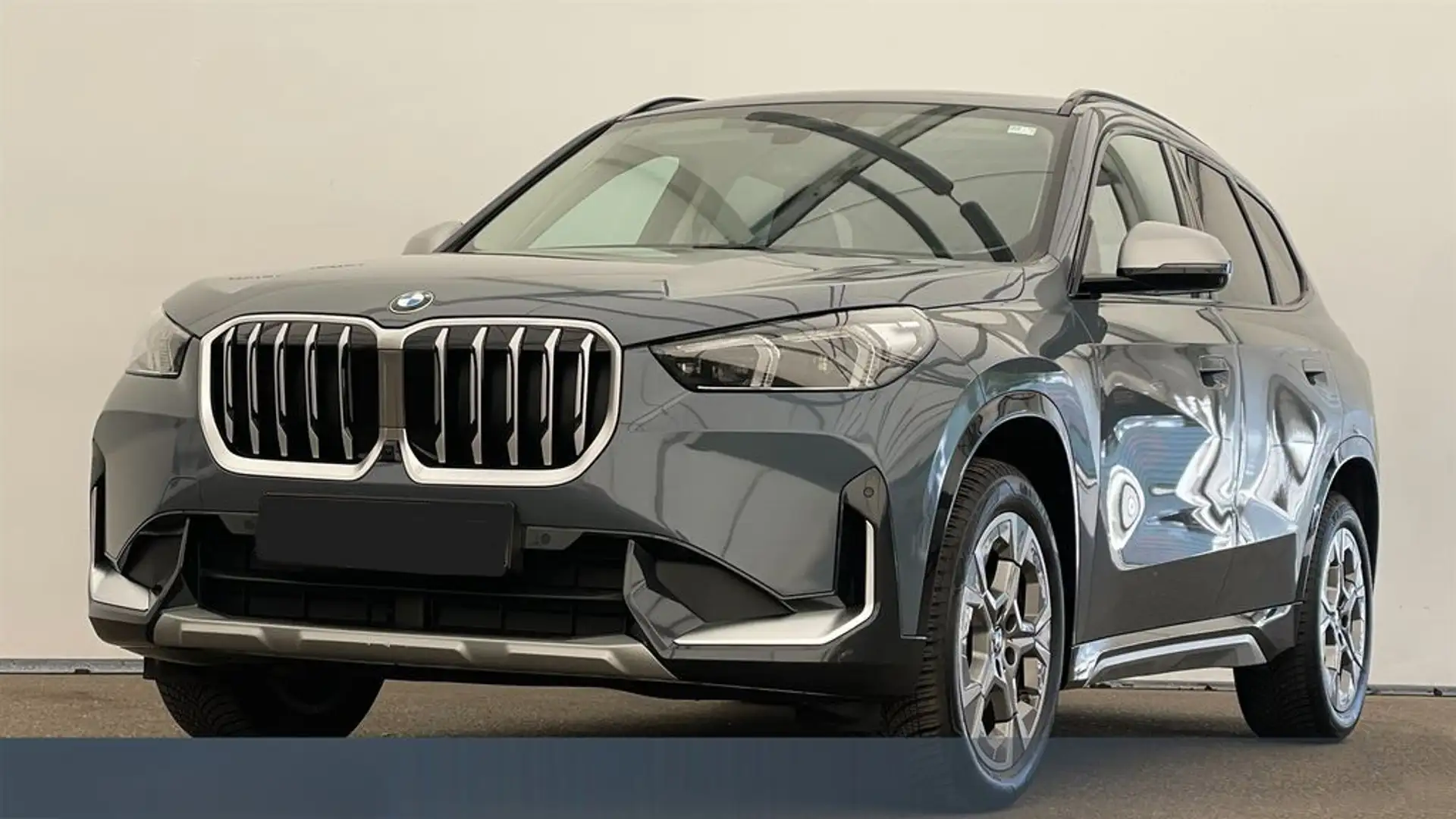 BMW X1 xDrive 23d 211ch DKG7 xLine - 5P Edition Excellenc Gris - 1