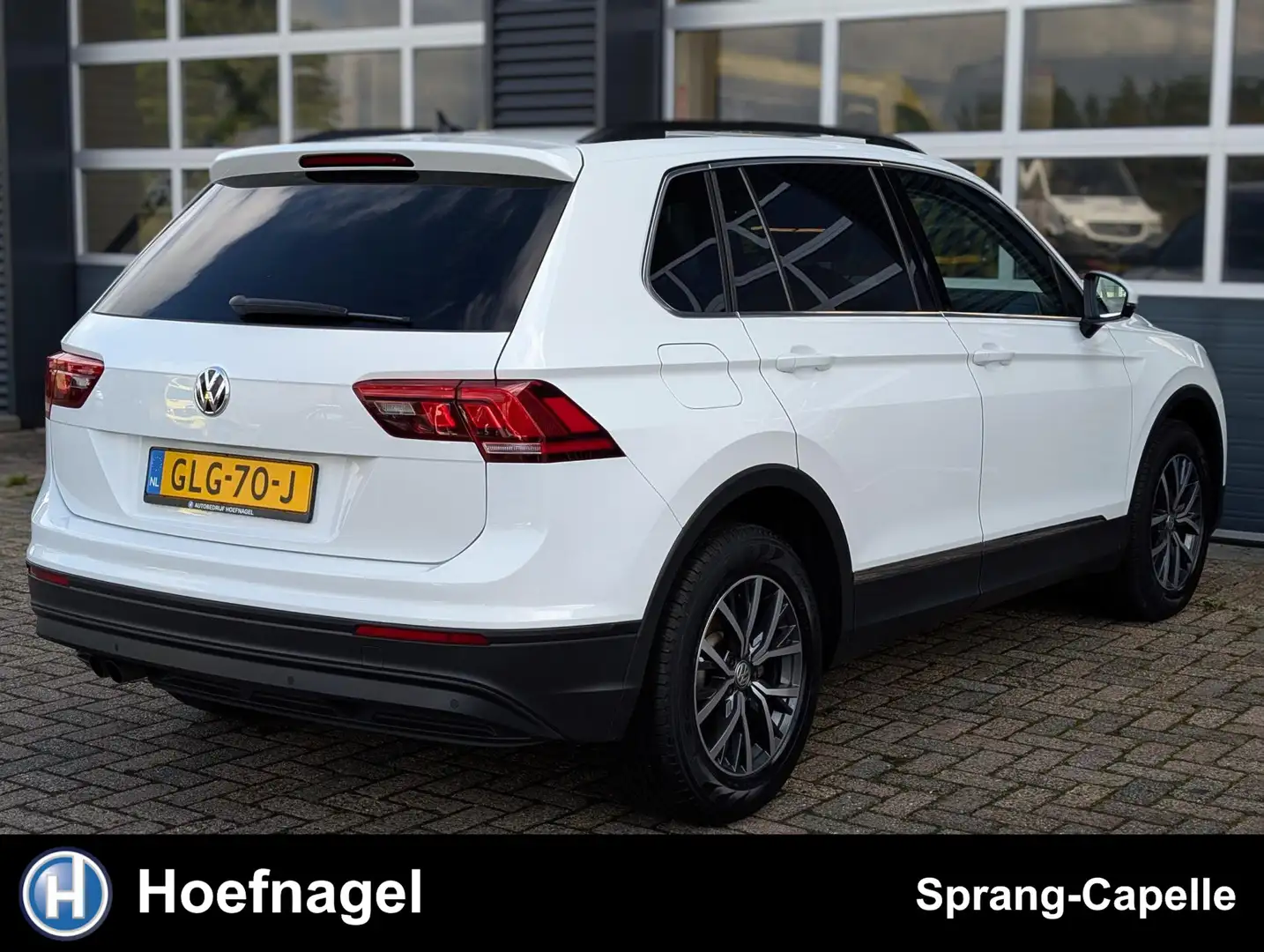 Volkswagen Tiguan 1.5 TSI ACT Comfortline | Navi | CarPlay | Stoelve Wit - 2