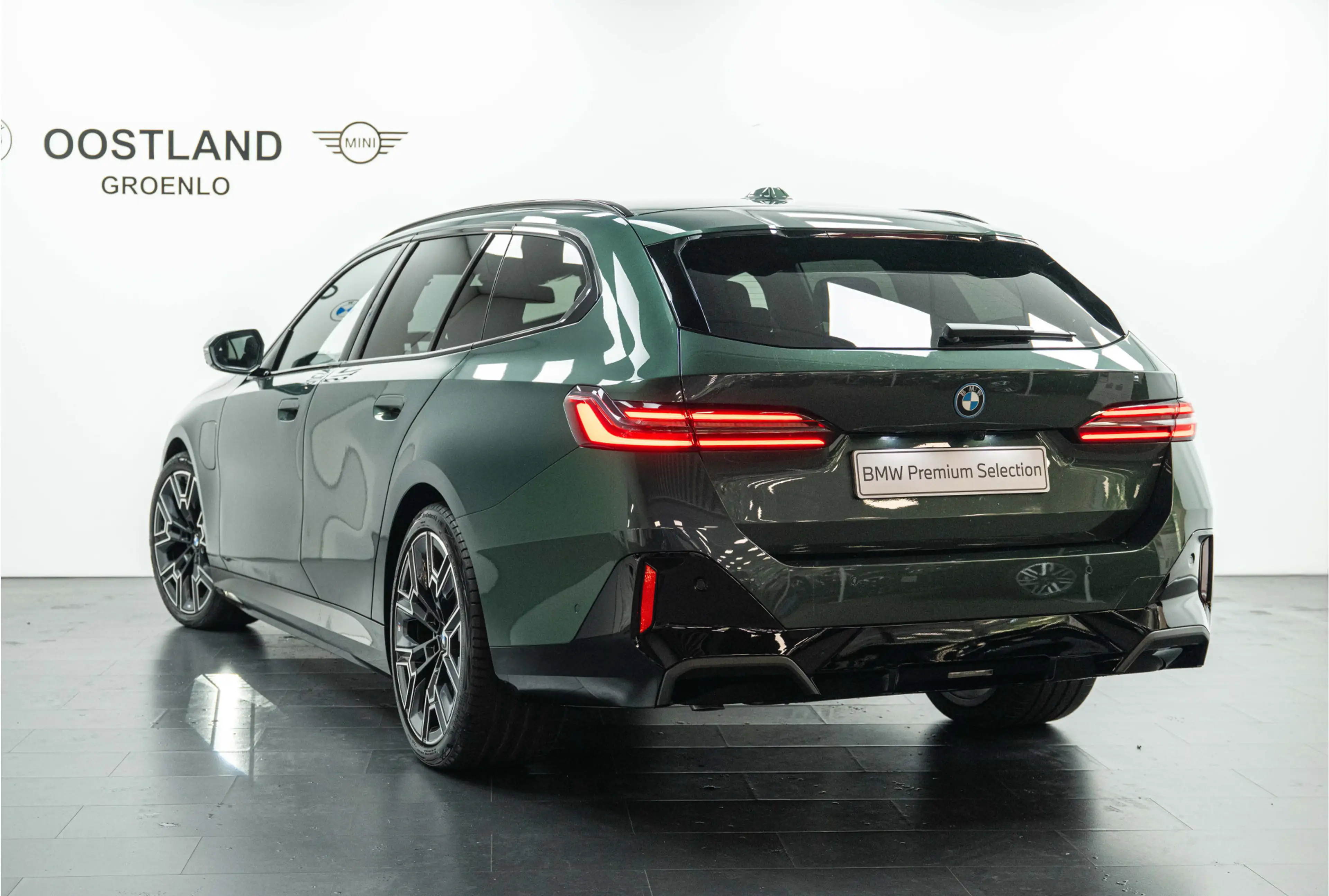 BMW 530 5 Serie Touring 530e M Sport Automaat / Trekhaak / — photo 3