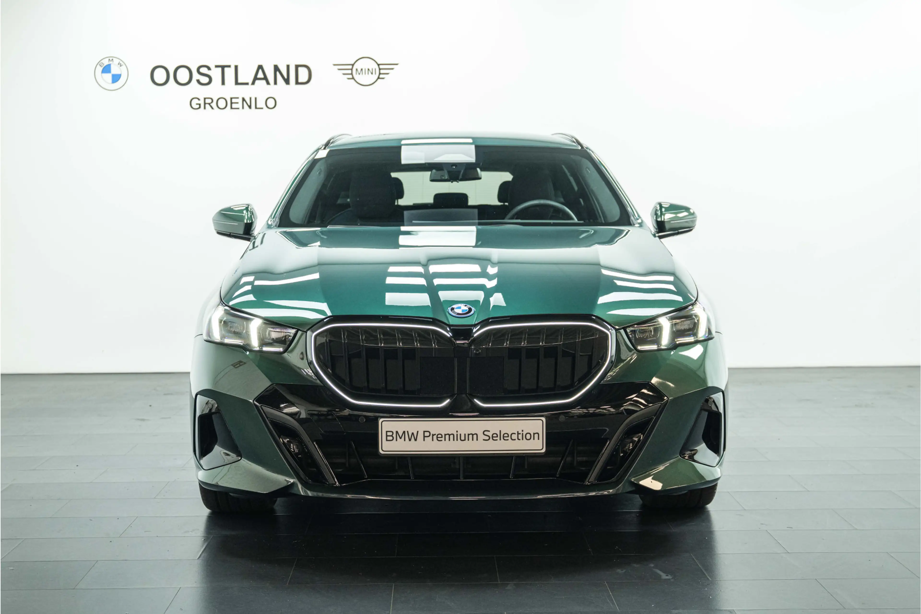 BMW 530 5 Serie Touring 530e M Sport Automaat / Trekhaak / — photo 11