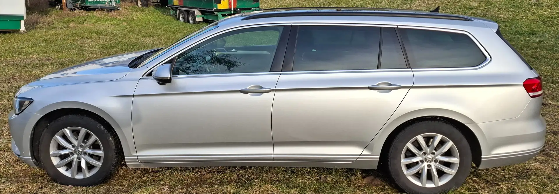 Volkswagen Passat Variant Passat Variant Diesel 2.0 TDI comfortline Stříbrná - 1