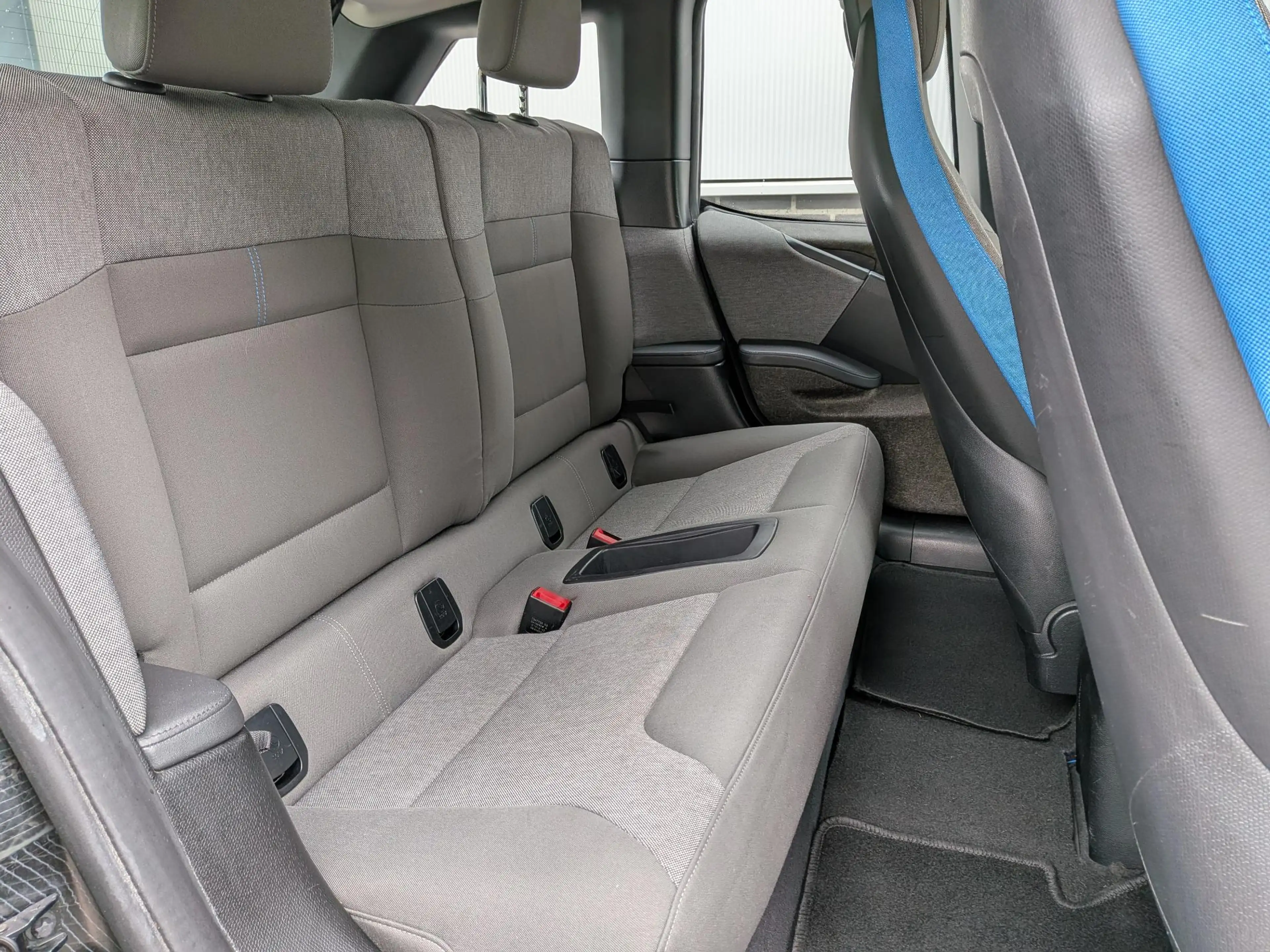 BMW i3 Range Extender | Parkingpack | Airco | 20" | Sluit — photo 9