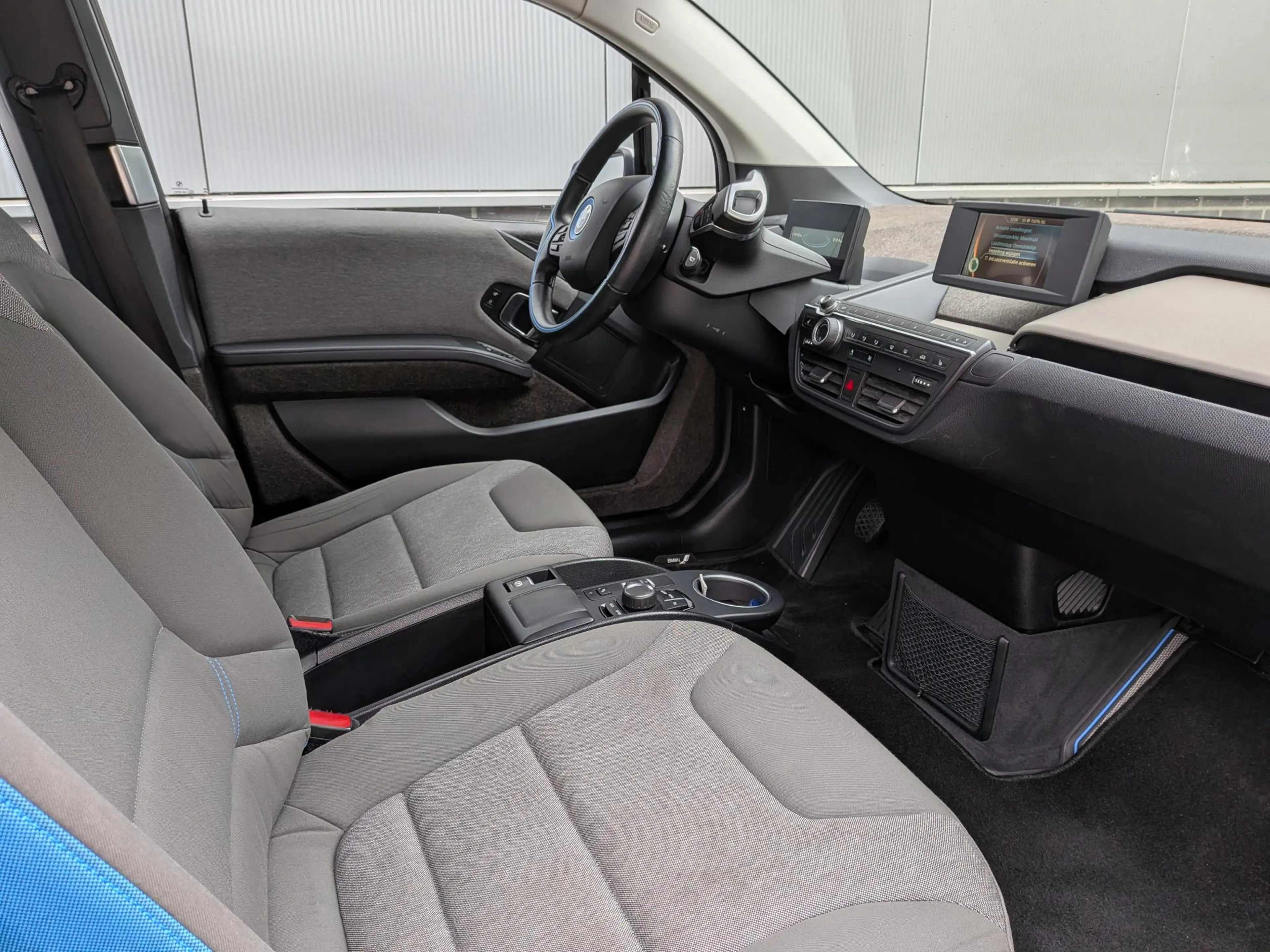BMW i3 Range Extender | Parkingpack | Airco | 20" | Sluit — photo 7