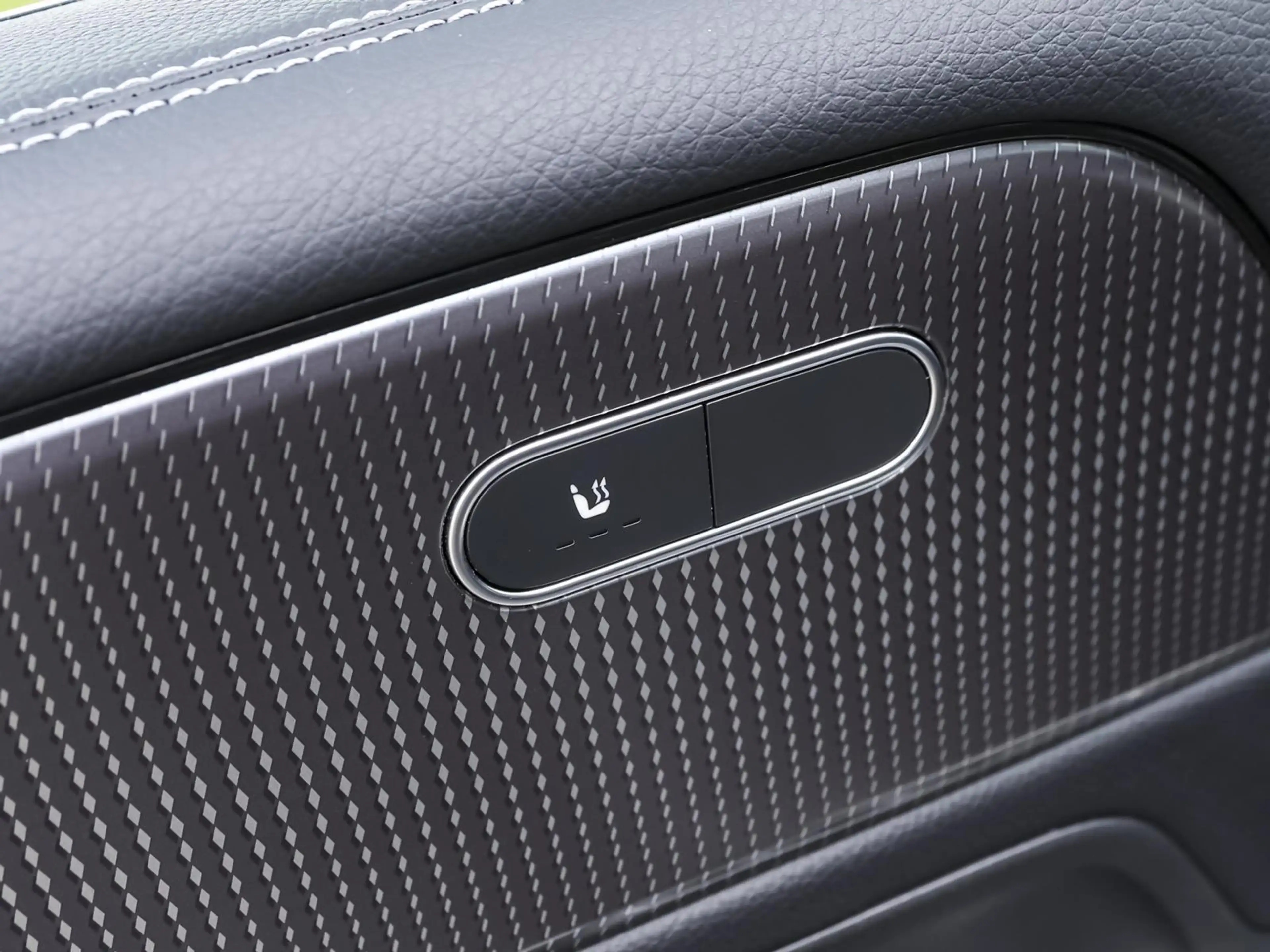 Mercedes-Benz GLB 180 Progressive LEDER NAVI KAMERA — photo 9