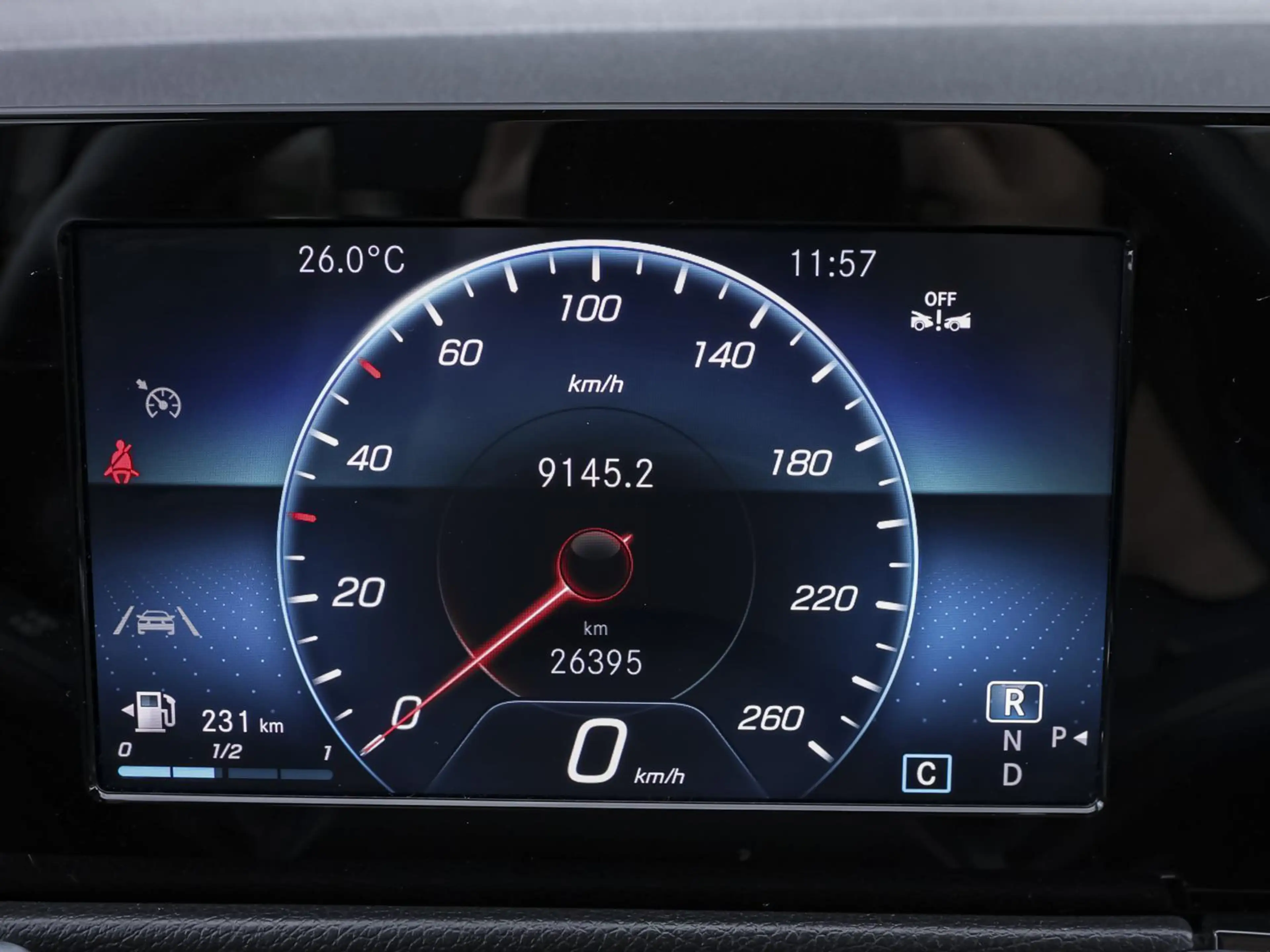 Mercedes-Benz GLB 180 Progressive LEDER NAVI KAMERA — photo 14