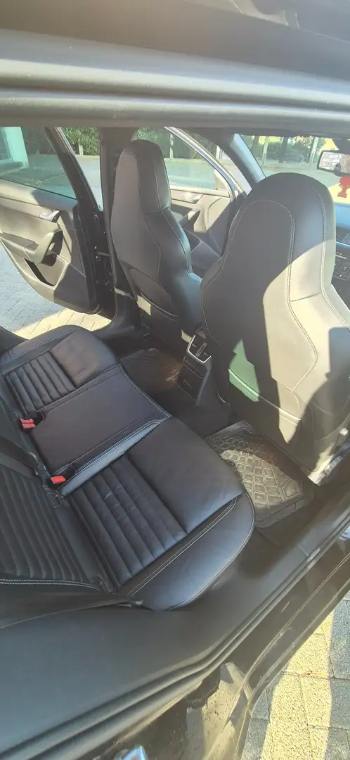 Skoda Octavia Octavia Combi 2.0 TSI (Green tec) RS Zwart - 1