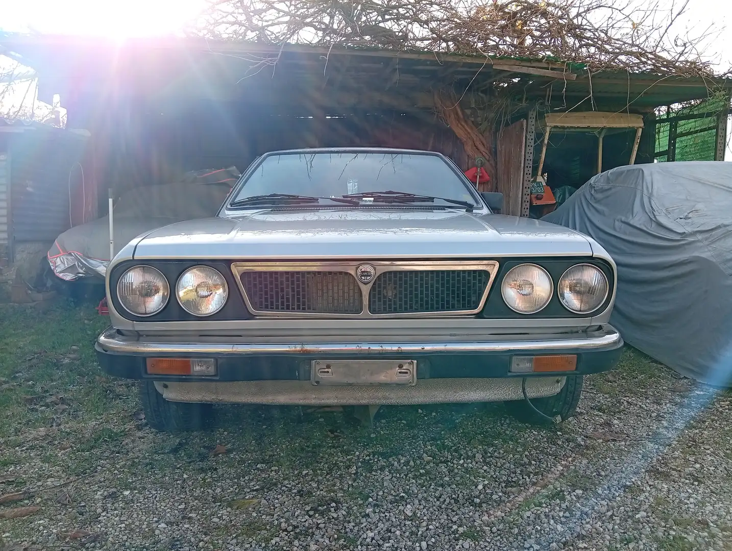 Lancia Beta Beta Coupe 2.0 ie Silber - 1