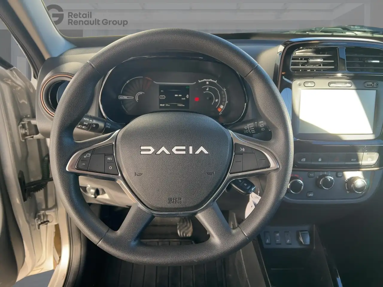 Dacia Spring Extreme ELECTRIC 65 Rückfahrkamera PDC BT 11