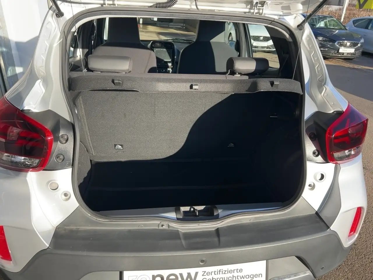 Dacia Spring Extreme ELECTRIC 65 Rückfahrkamera PDC BT 17