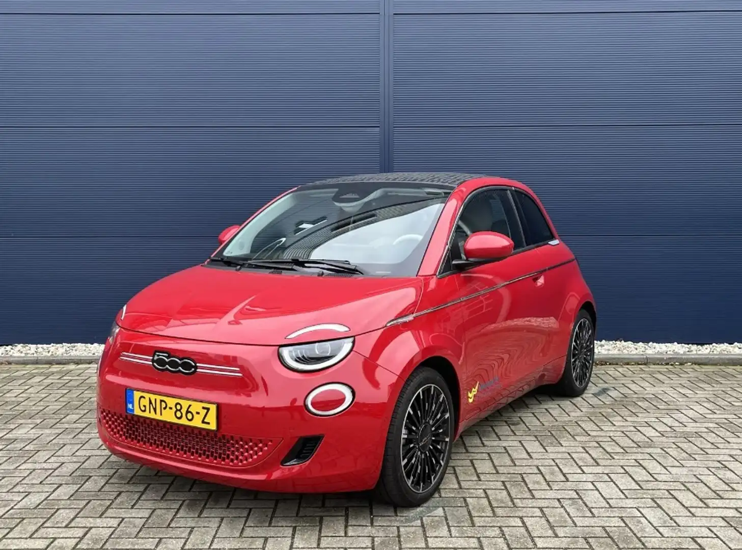 Fiat 500C CABRIO 42kWh 118pk Aut La Prima | Navigatie | Clim Rood - 2