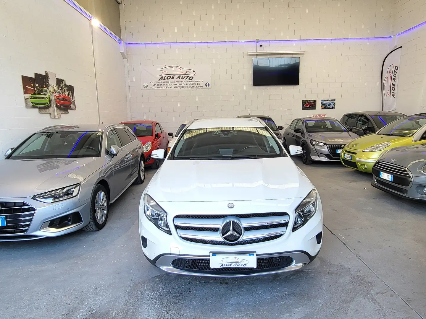 Mercedes-Benz GLA 180 GLA 180 d (cdi) Sport auto Blanc - 1
