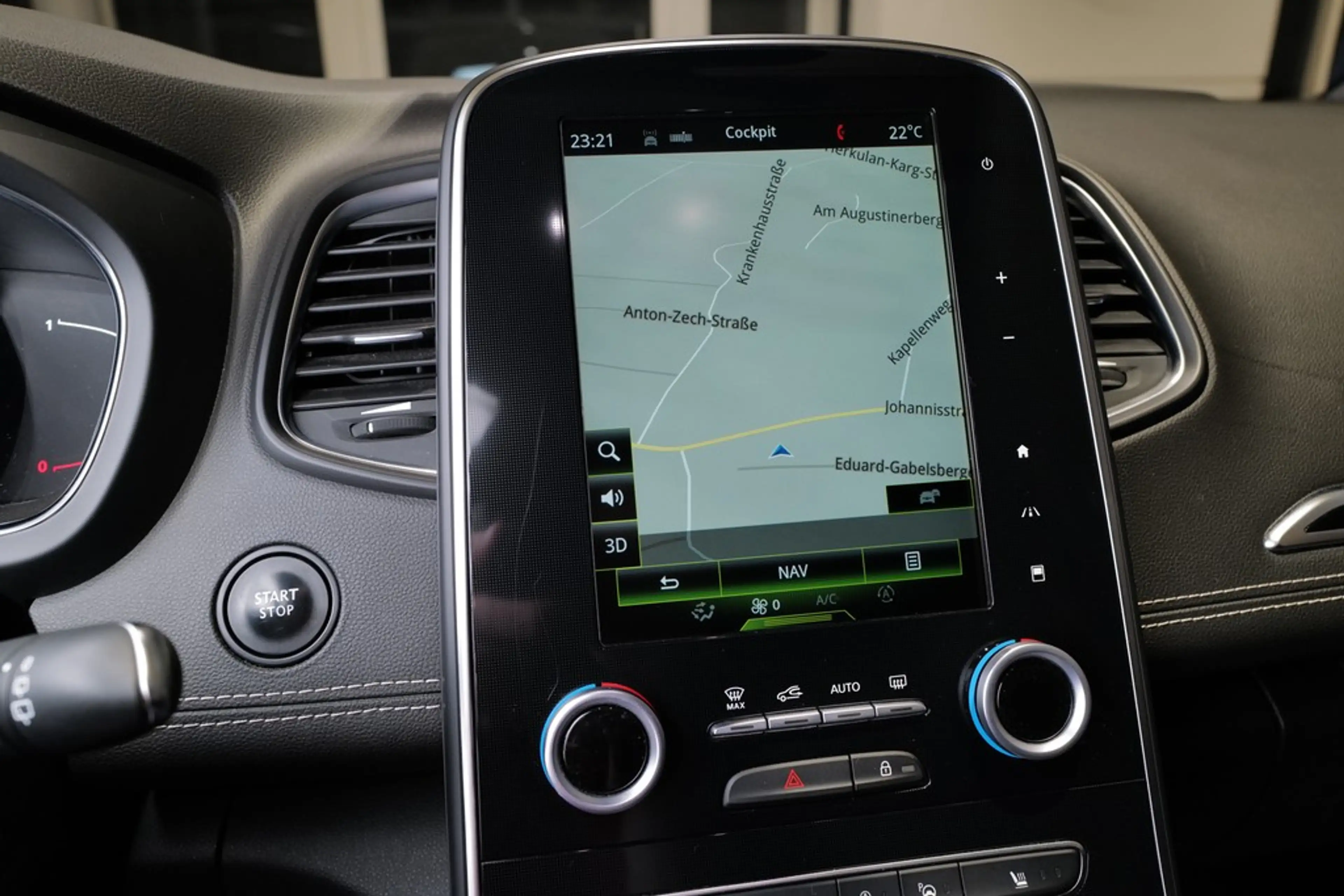 Renault Scenic IV BOSE Edition — photo 15