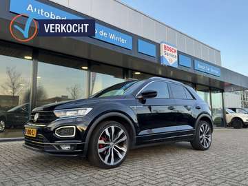 1.5 TSI Sport Business R-line | Keyless | Virtual