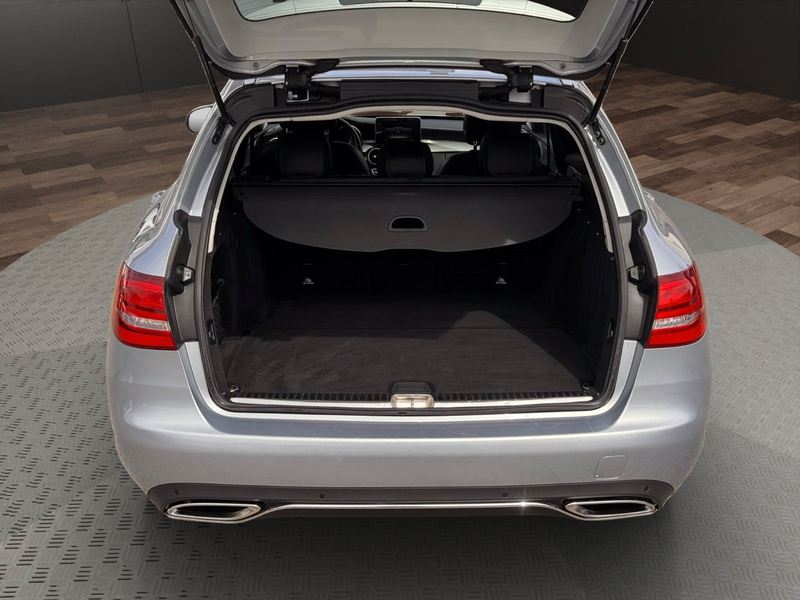 Mercedes-Benz C 250 T Avantgarde LED°NAVI°KAMERA°SHZ°PDC — photo 6