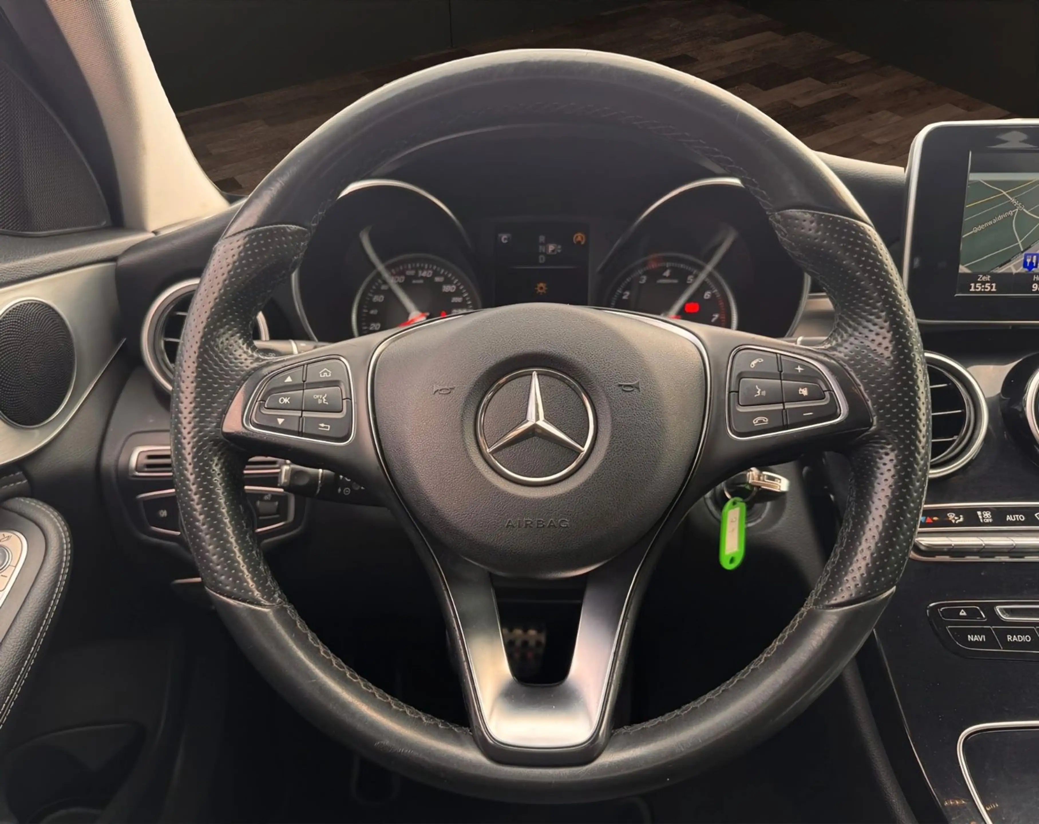 Mercedes-Benz C 250 T Avantgarde LED°NAVI°KAMERA°SHZ°PDC — photo 12