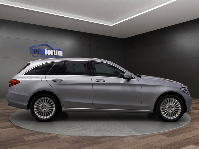 Mercedes-Benz C 250 T Avantgarde LED°NAVI°KAMERA°SHZ°PDC — photo 8
