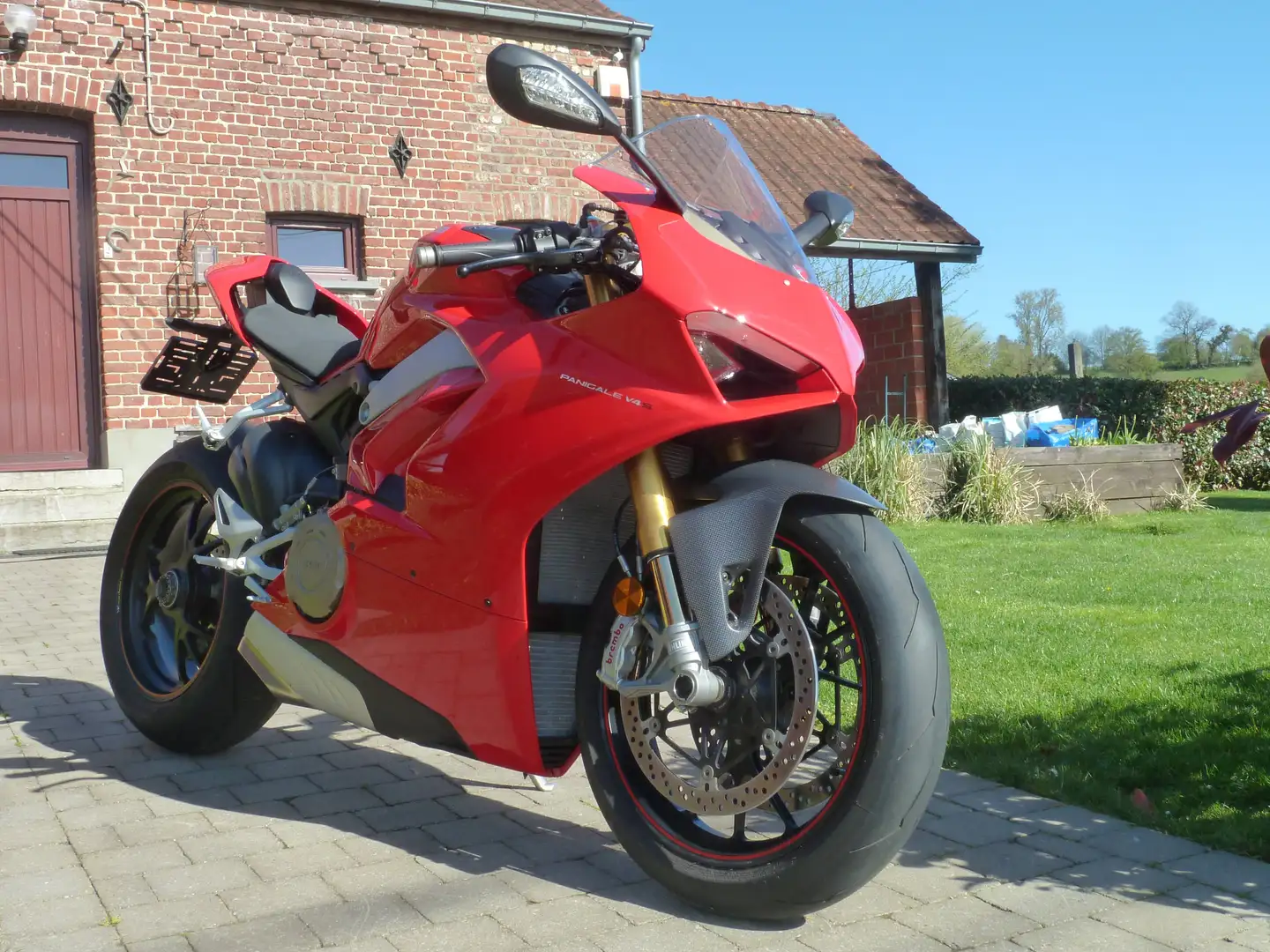 Ducati Panigale V4 S 1e main Etat neuf! Červená - 1