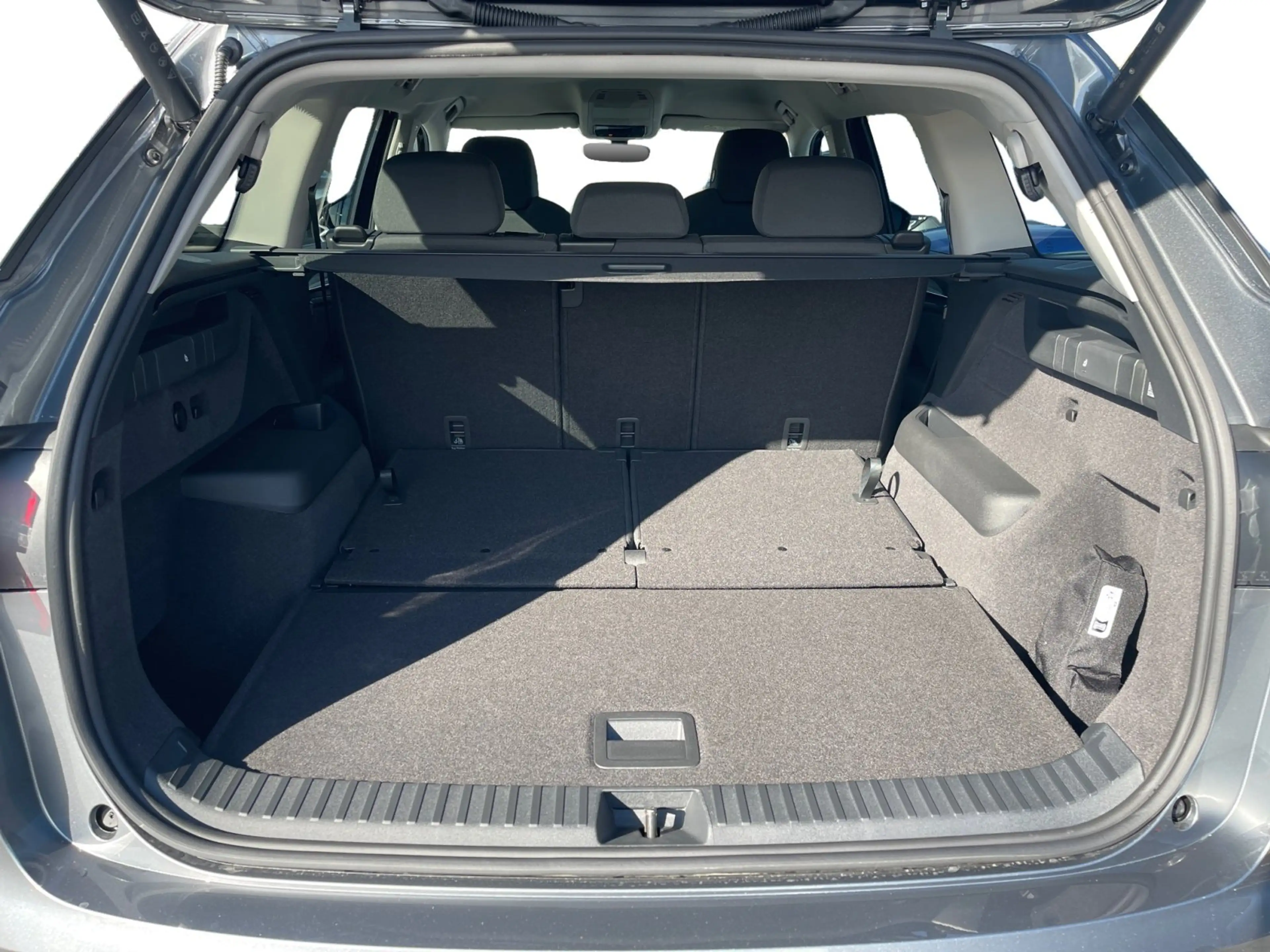 Skoda Kodiaq Selection TSI DSG|7 SITZE|VORB.AHK|eHECK — photo 7
