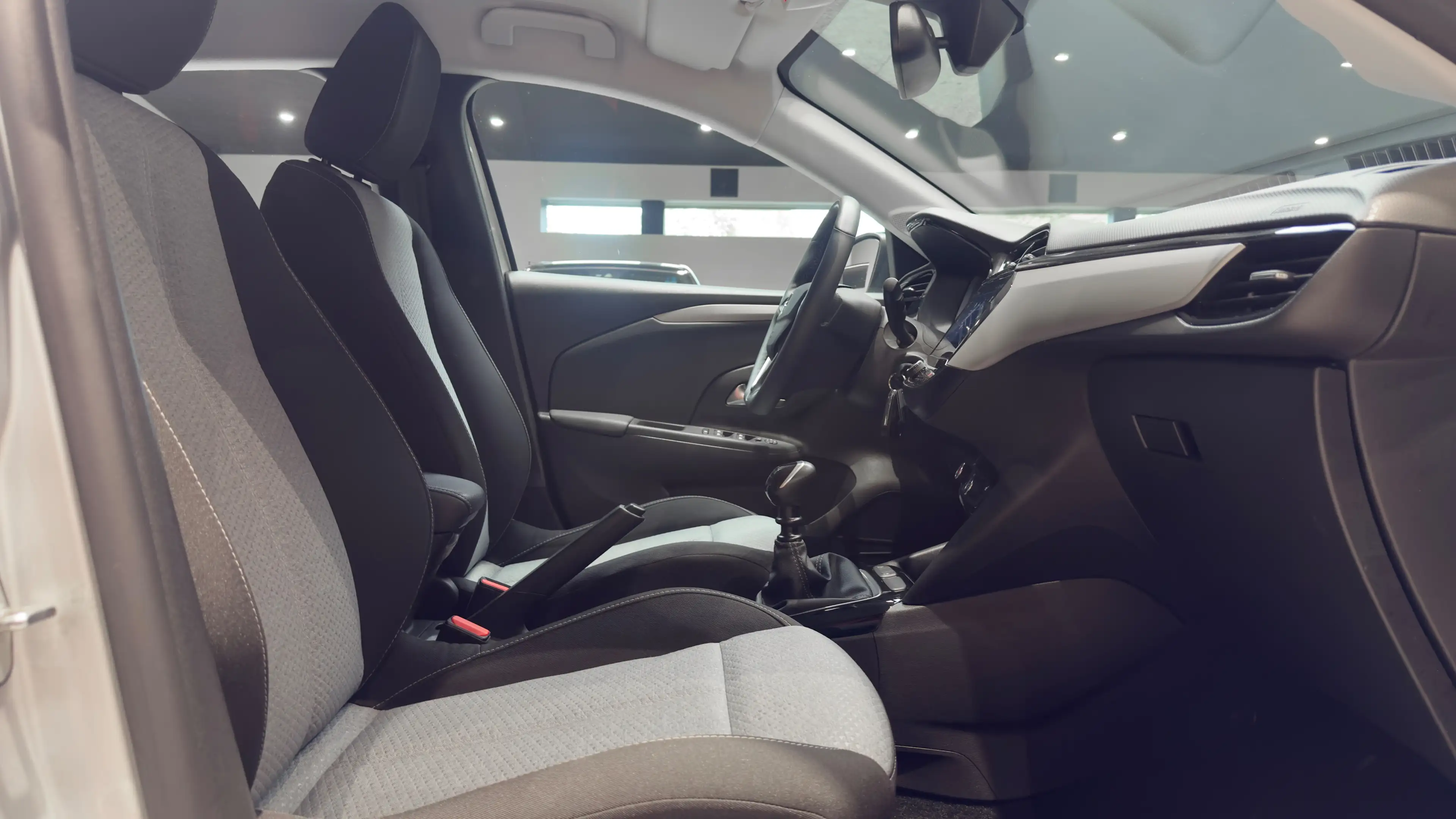 Opel Corsa 1.2**A/C**CARPLAY**LED**GARANTIE 12 MOIS — photo 13