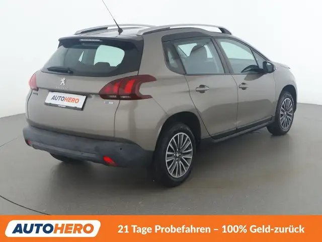 Peugeot 2008 view 6