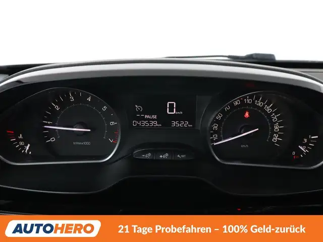 Peugeot 2008 view 20