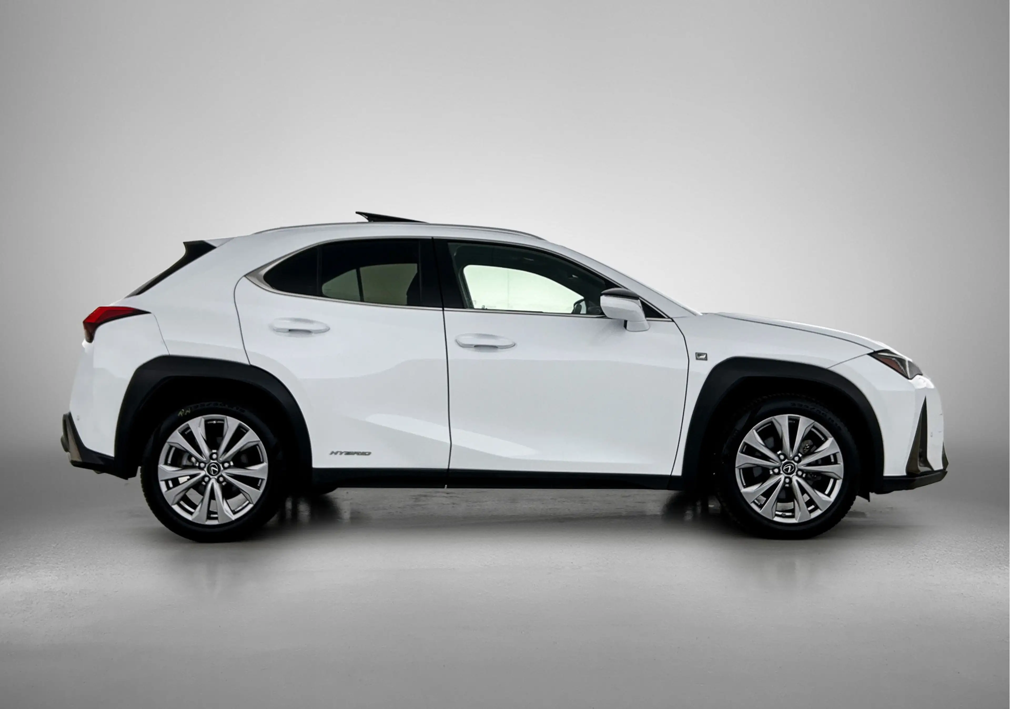Lexus UX 250h F Sport Line | Schuif-Kanteldak | Leder | PDC | — photo 14