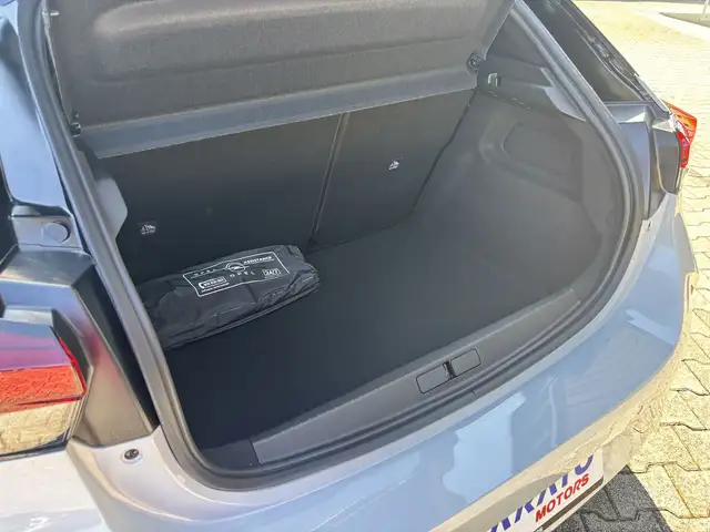 Opel Corsa view 7