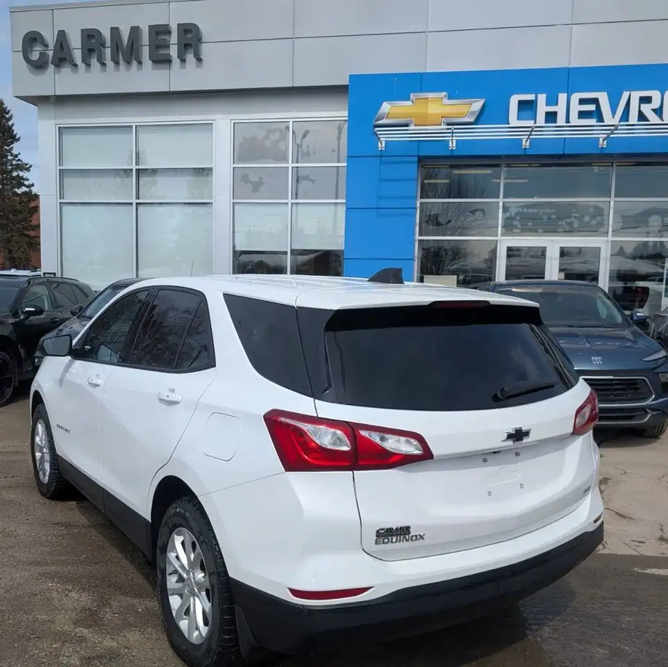 Chevrolet Equinox снимка Chevrolet Equinox