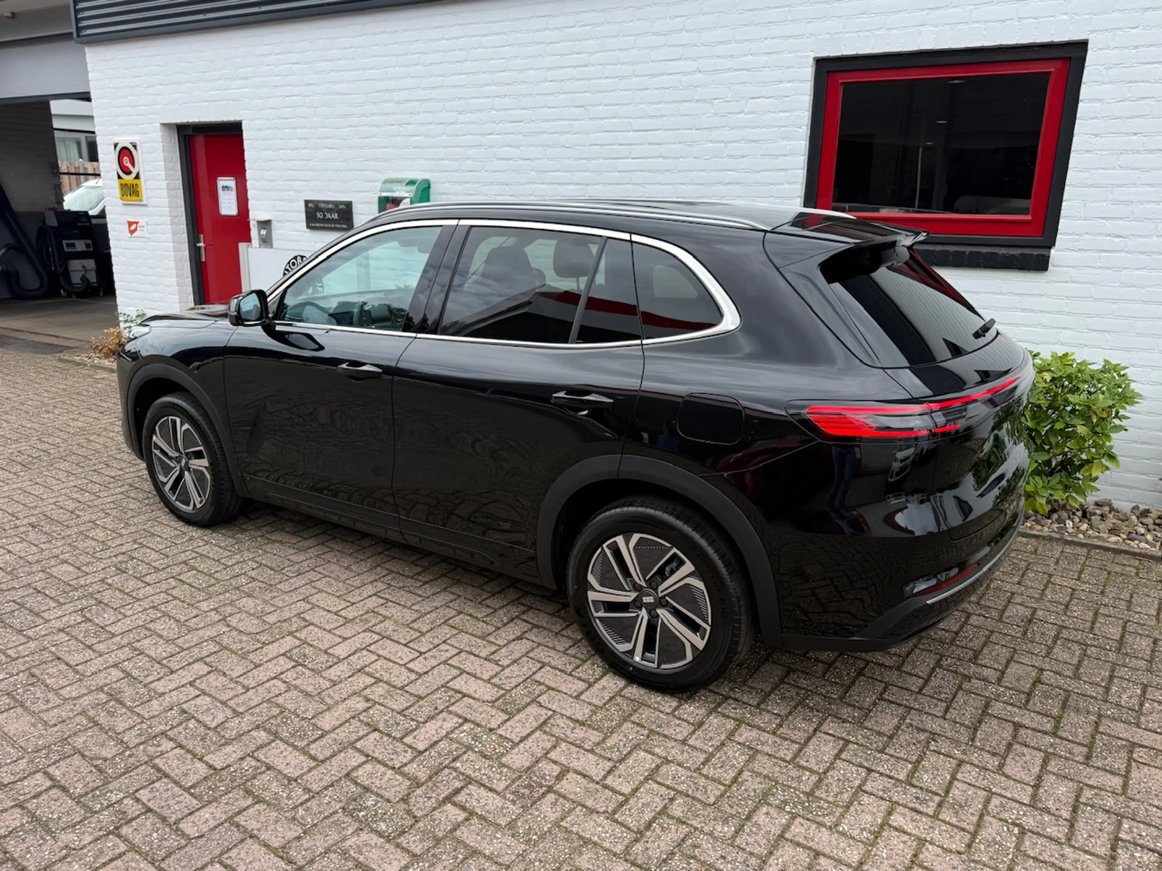 Geely Starray EM-i 1.5 Pro 262 PK Plug in Hybrid/ Nieuwe voorraad aut — photo 6