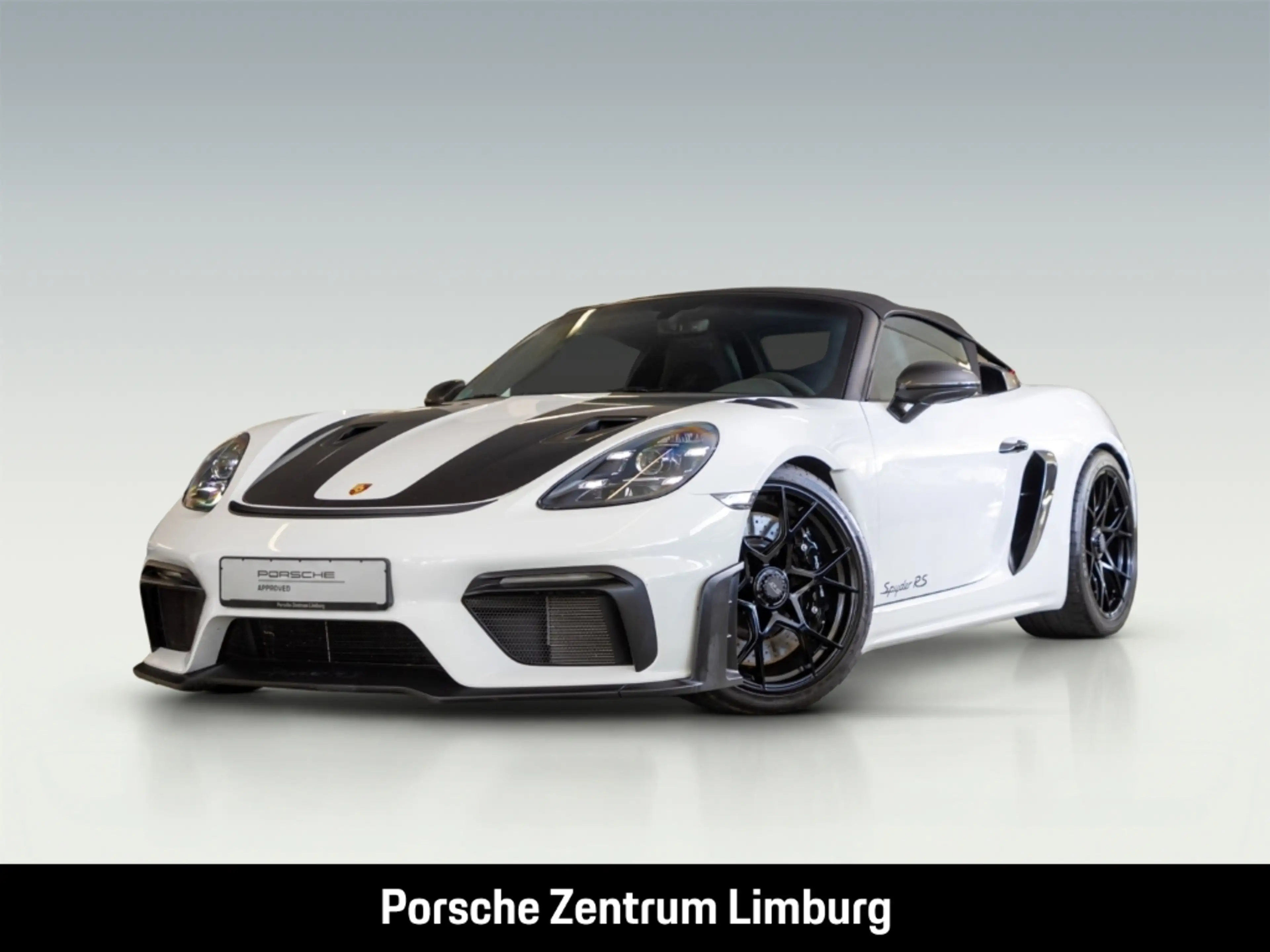 Porsche 718 Spyder RS
