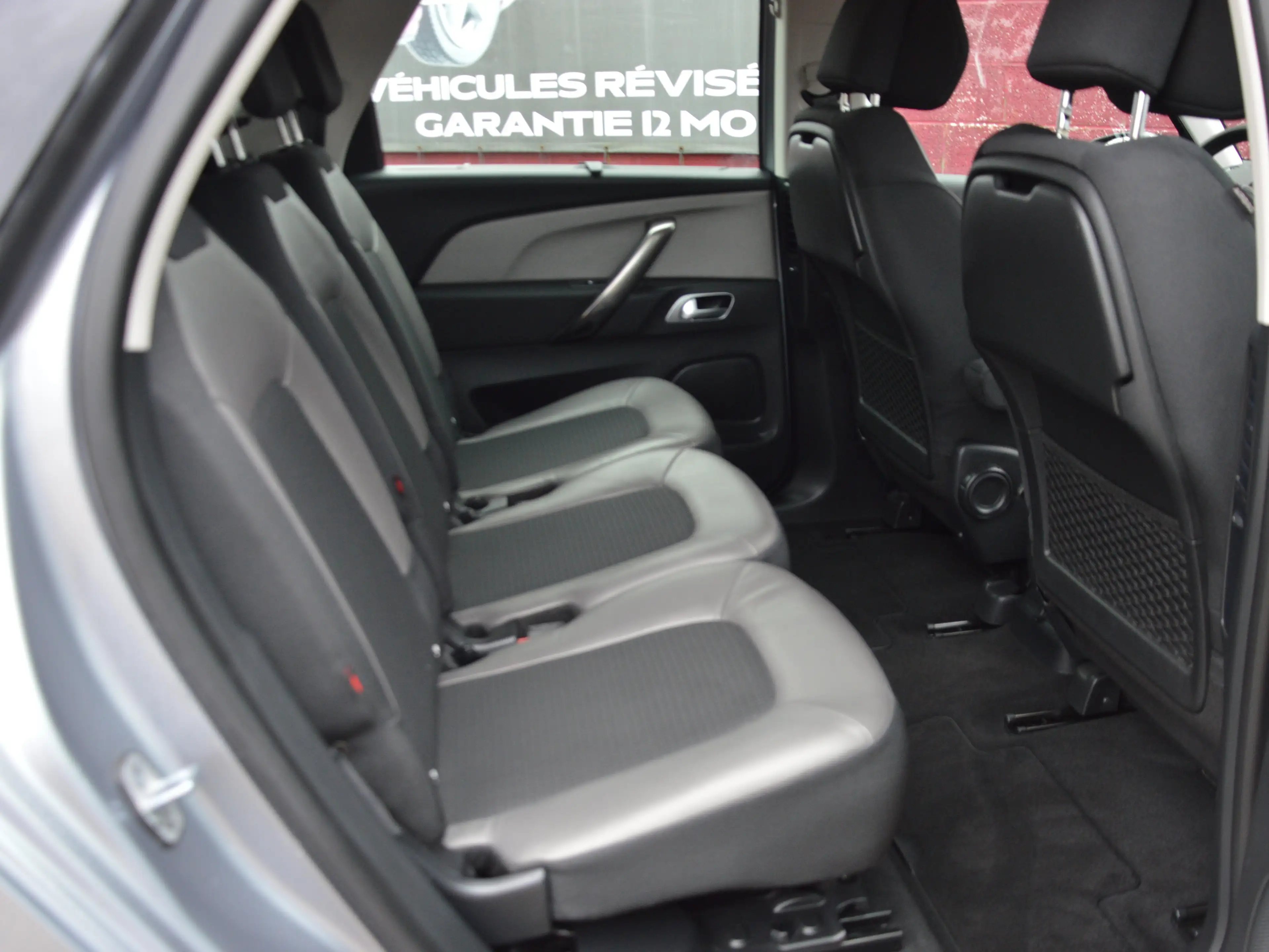 Citroen C4 Picasso 1.2PureTech Shine BOITE AUT NAV CAM CLIM 24.564KM — photo 11
