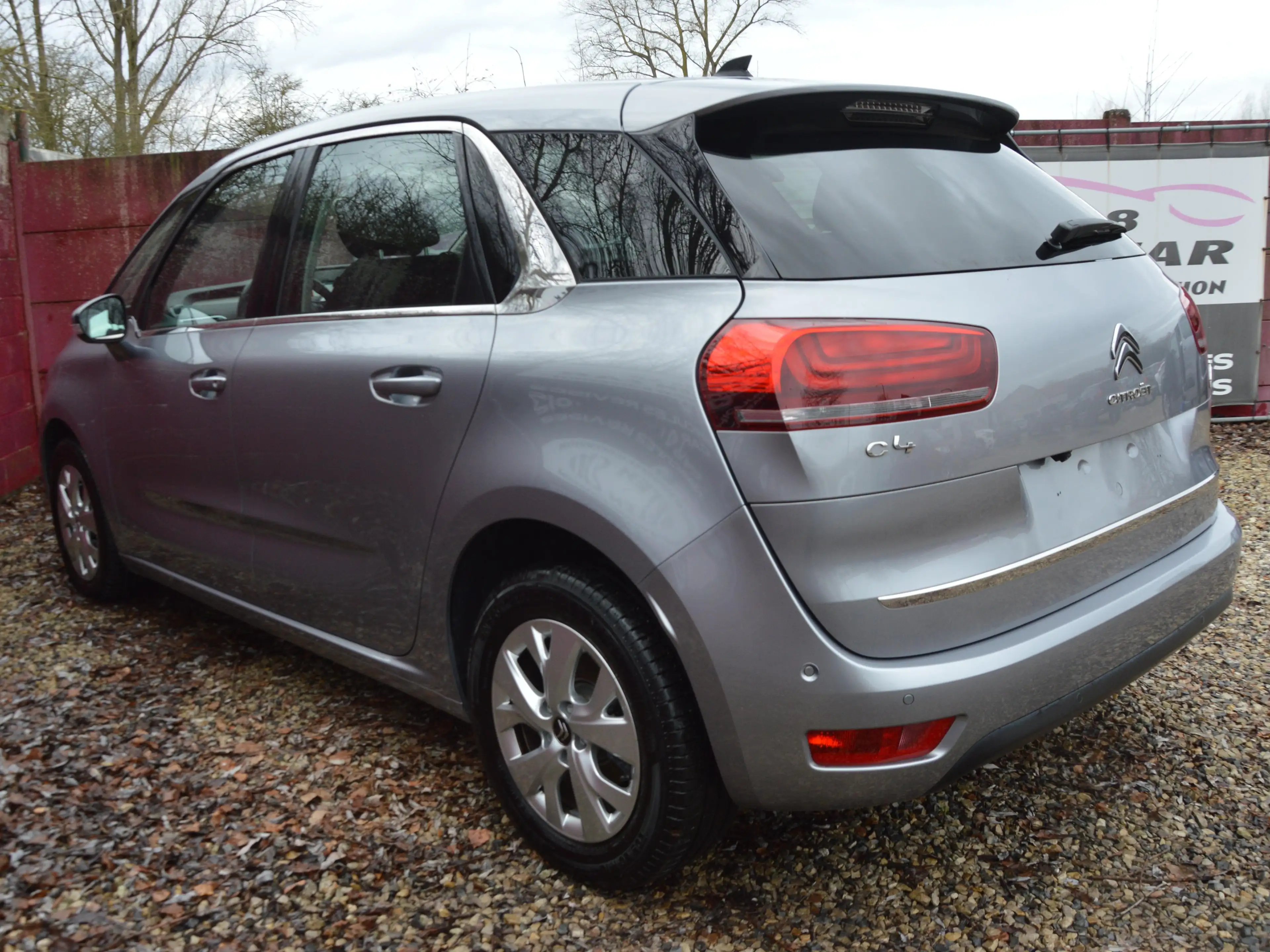 Citroen C4 Picasso 1.2PureTech Shine BOITE AUT NAV CAM CLIM 24.564KM — photo 5