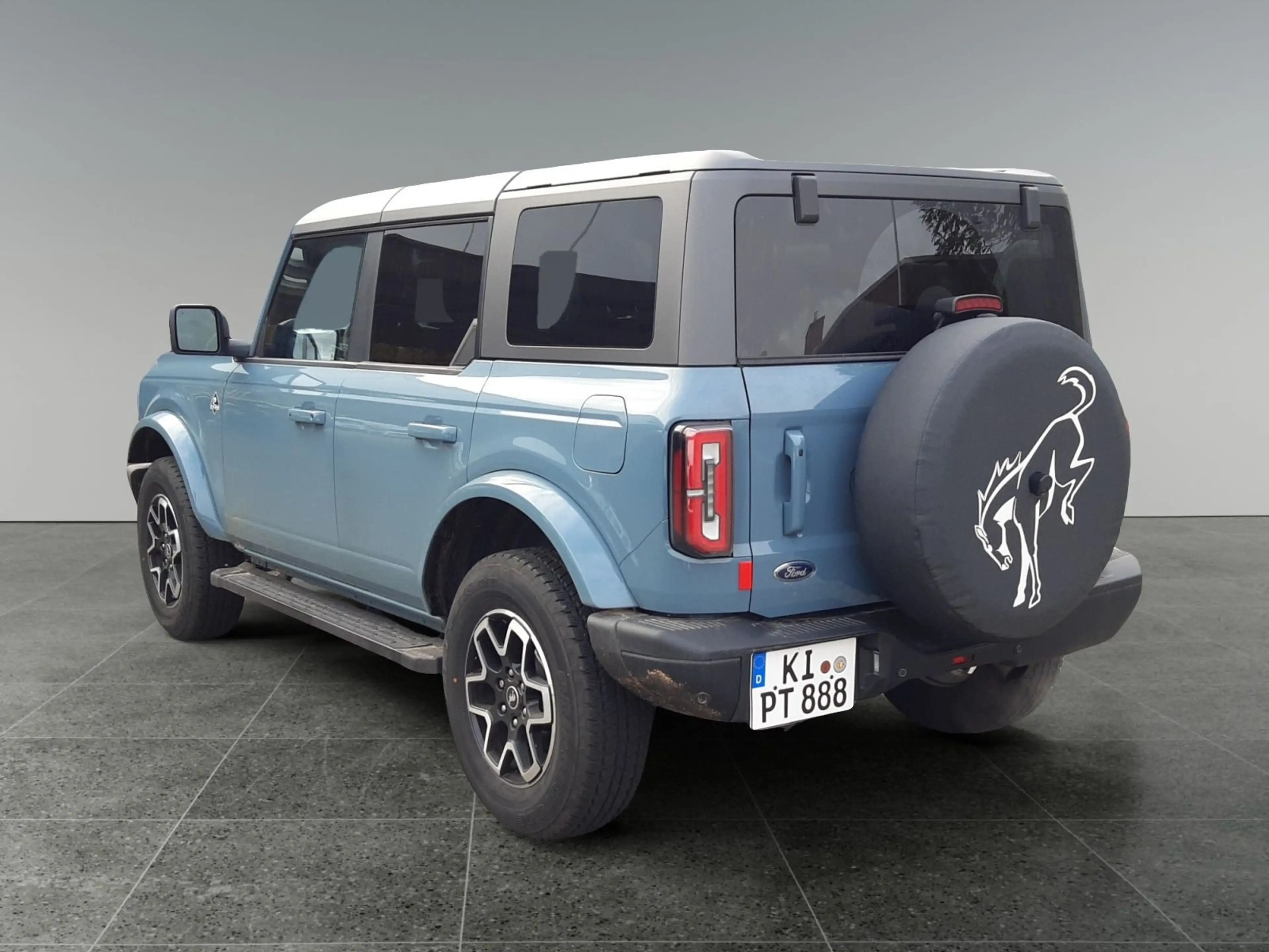 Ford Bronco 2.7 EcoBoost Outer Banks 4x4, Winterreifen — photo 4