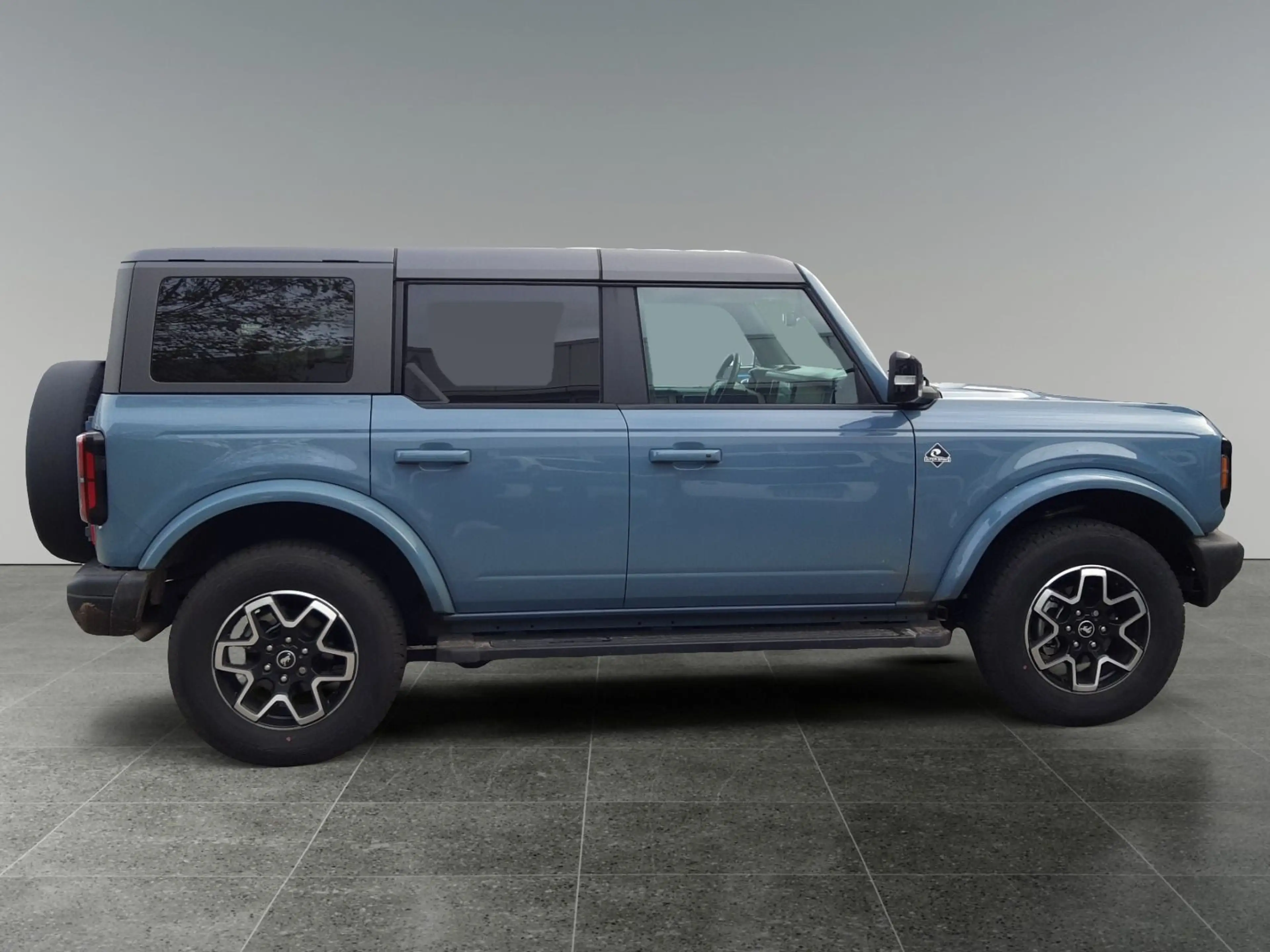 Ford Bronco 2.7 EcoBoost Outer Banks 4x4, Winterreifen — photo 7
