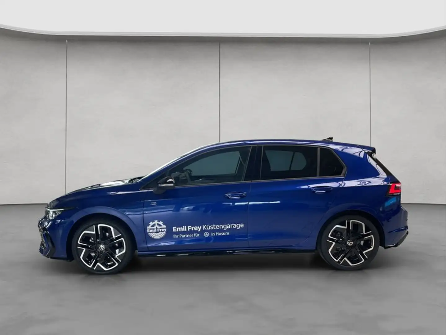 Volkswagen Golf VIII R-Line 2,0 l TDI DSG,''Black Style'',IQ- Blau - 2