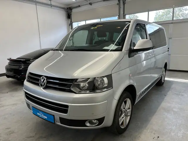Volkswagen T5 Multivan Highline 2.0 BiTDI *PDC*SHZ*AHK*