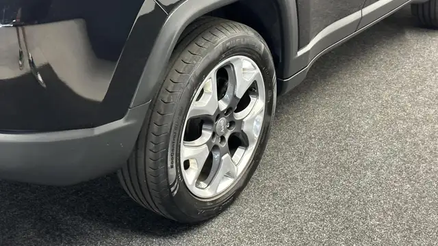 Jeep Compass view 10