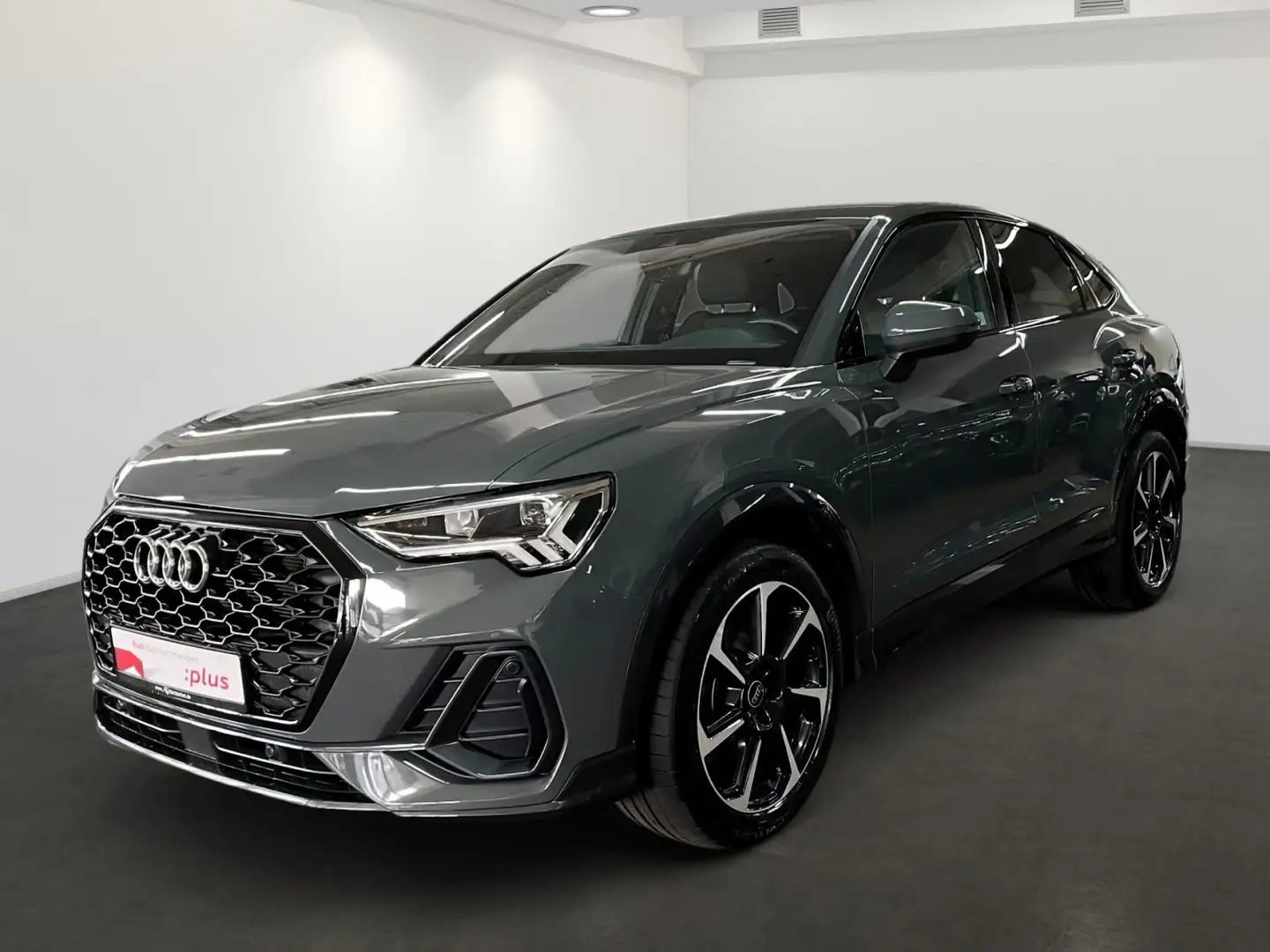 Audi Q3 35TFSI virtual cockpit LED Navi DAB Grigio - 2