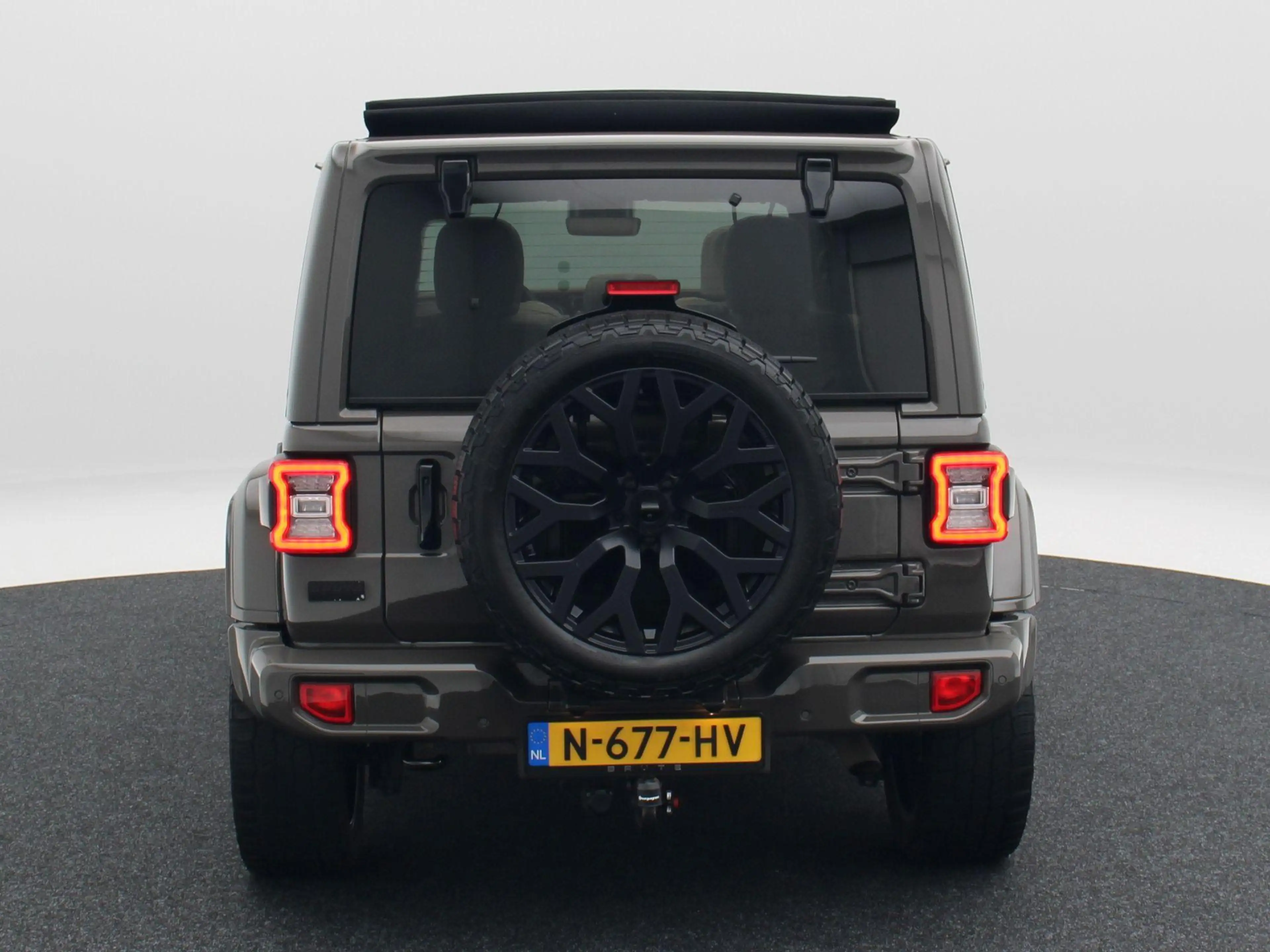 Jeep Wrangler Unlimited 4xe 380 Sahara BRUTE | Wit leder | Elekt — photo 5
