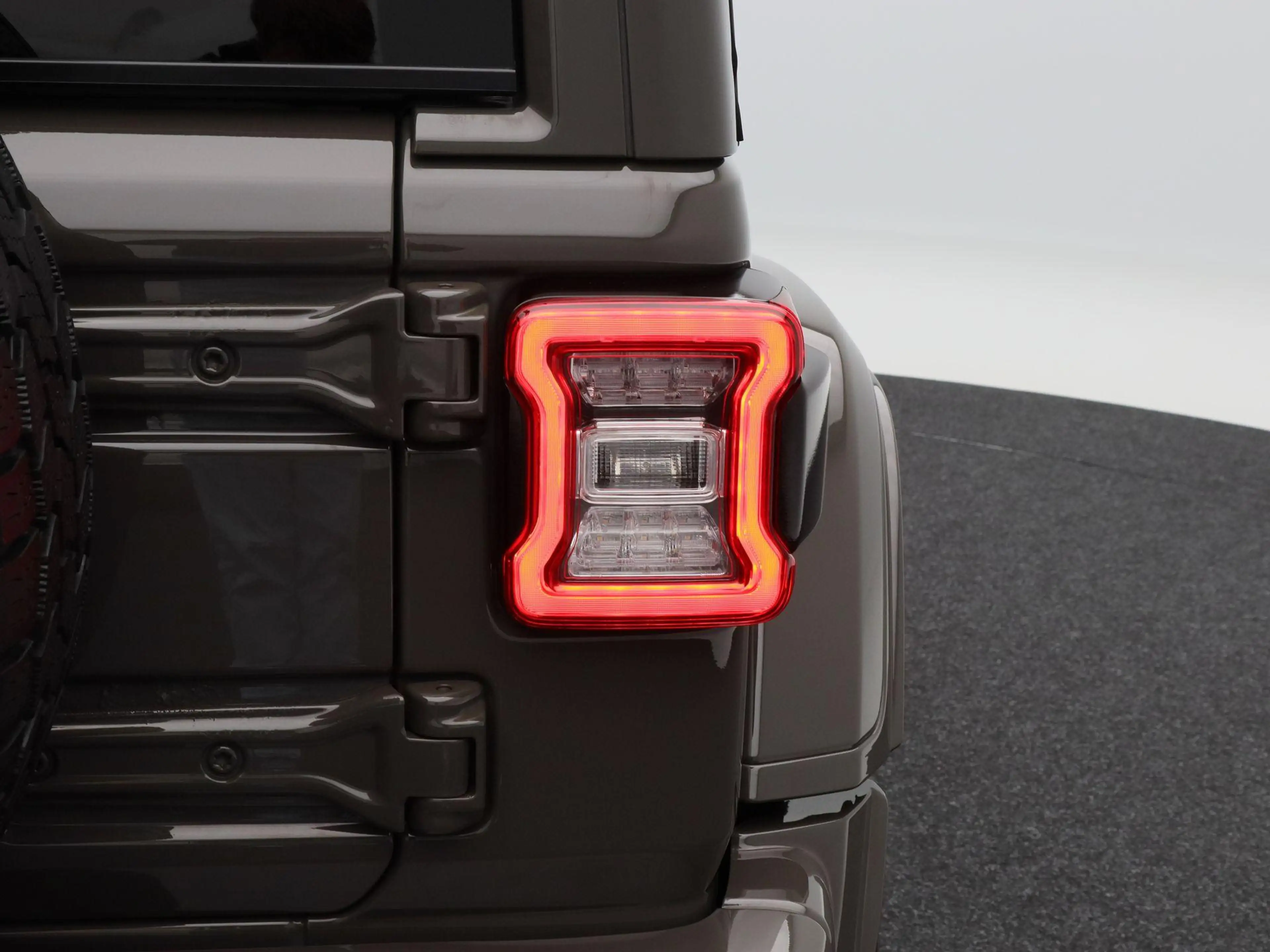 Jeep Wrangler Unlimited 4xe 380 Sahara BRUTE | Wit leder | Elekt — photo 15