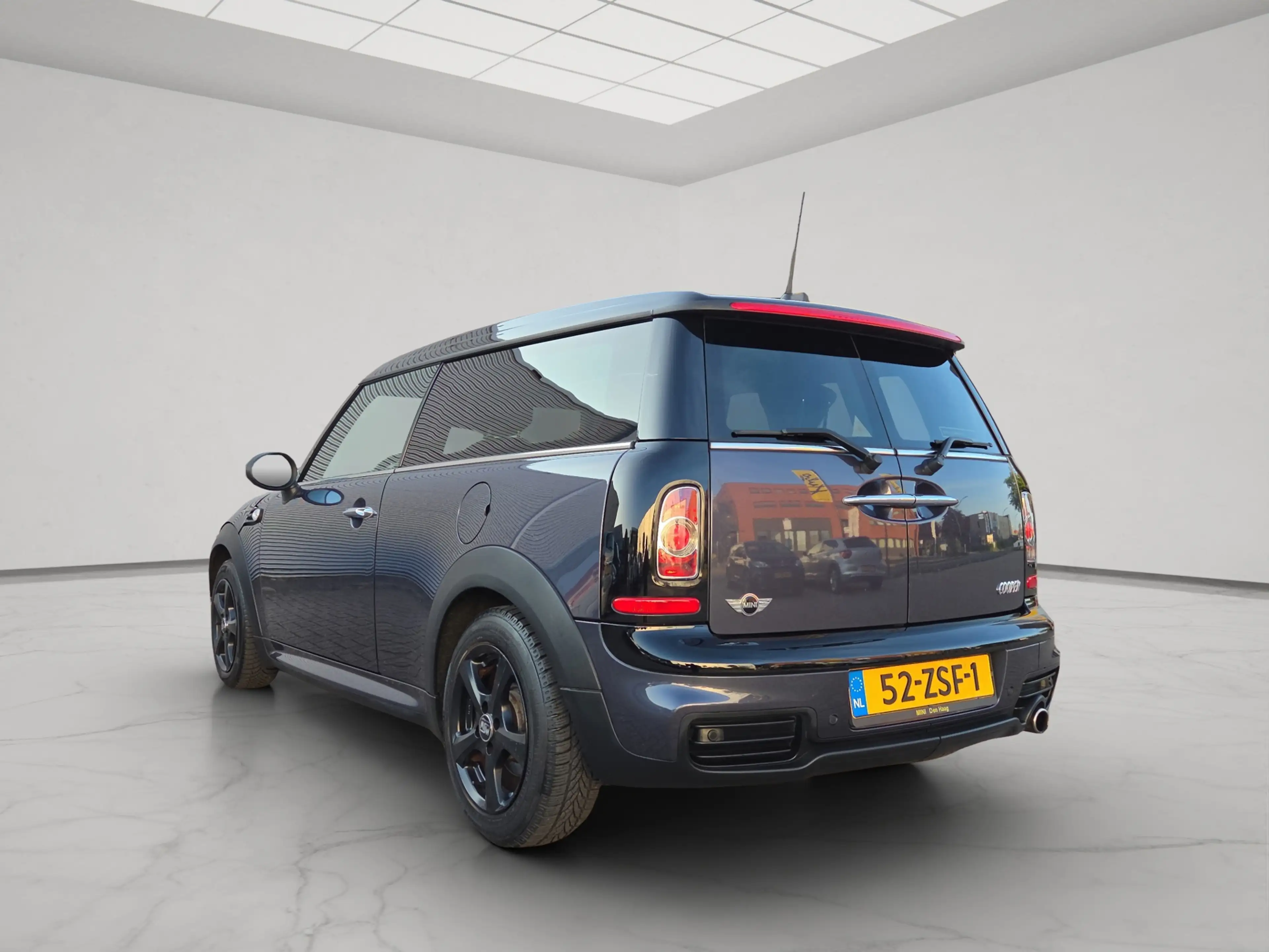 MINI Cooper Clubman 1.6 — photo 8