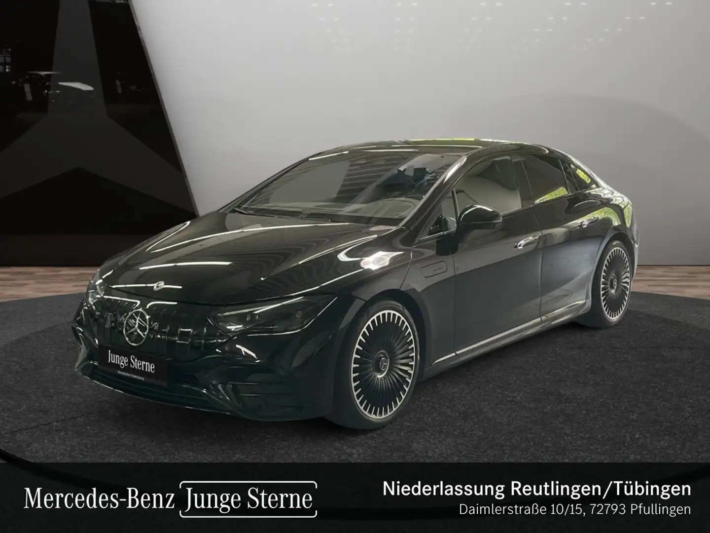 Mercedes-Benz EQE 53 AMG 4M Driversp Fahrass Airmat Pano Distr. Schwarz - 2
