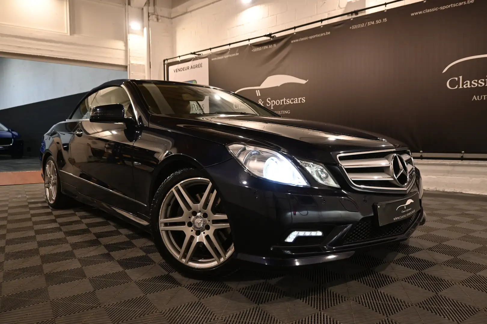 Mercedes-Benz E 200 CGI Cabriolet PACK AMG / AIRSCARF / CAMERA / XENON Azul - 2